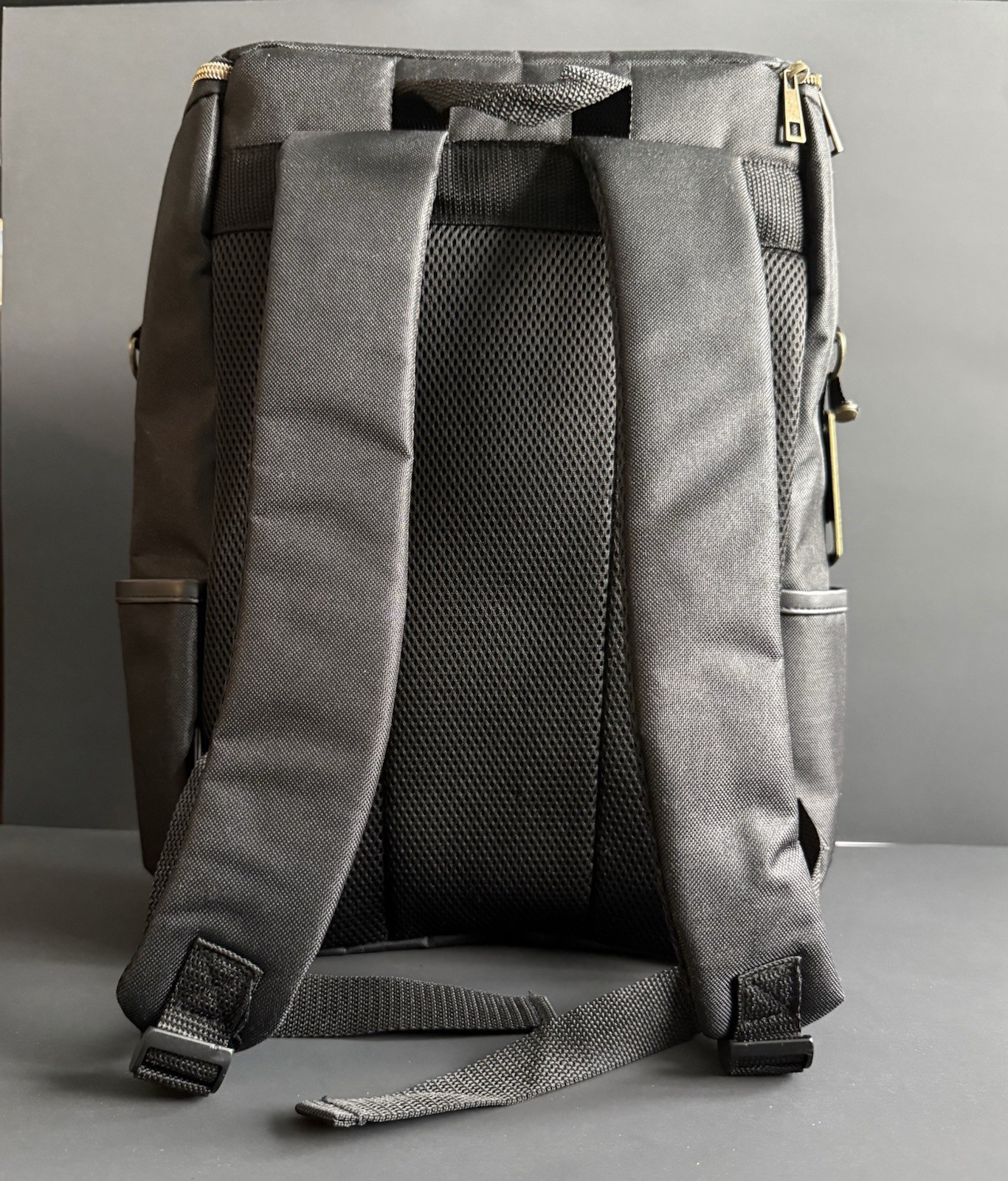 Subaru Black Insulated Backpack Holds 24 Cans