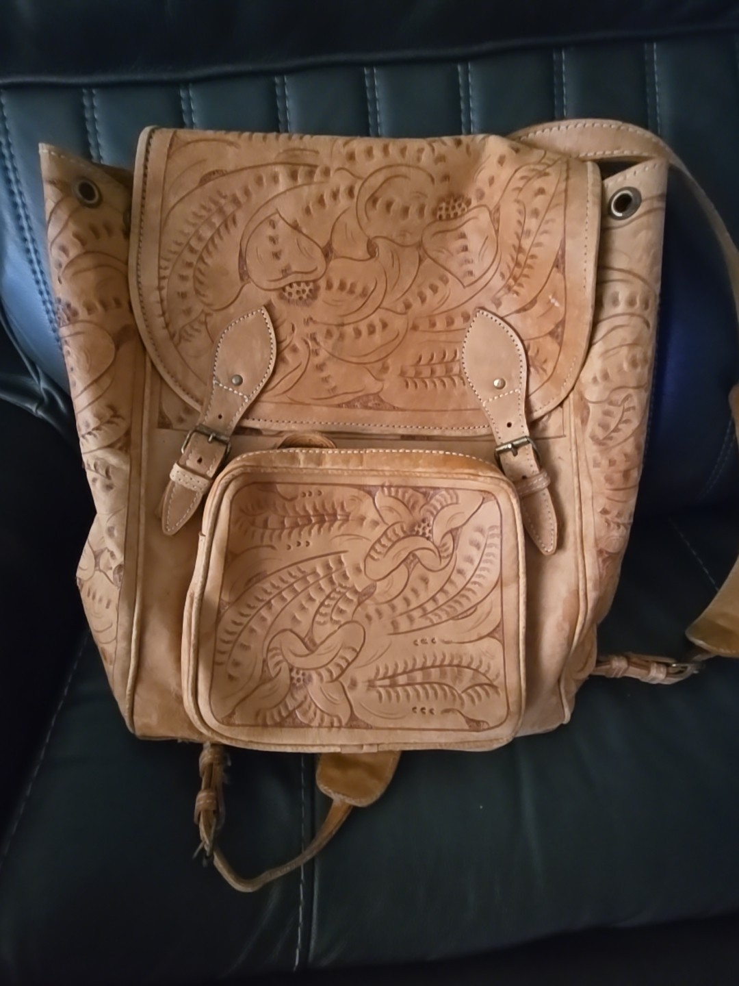 XL RAW LEATHER BACKPACK BAG HAND TOOLED WESTERN MOTIF HAND MADE XL BAG