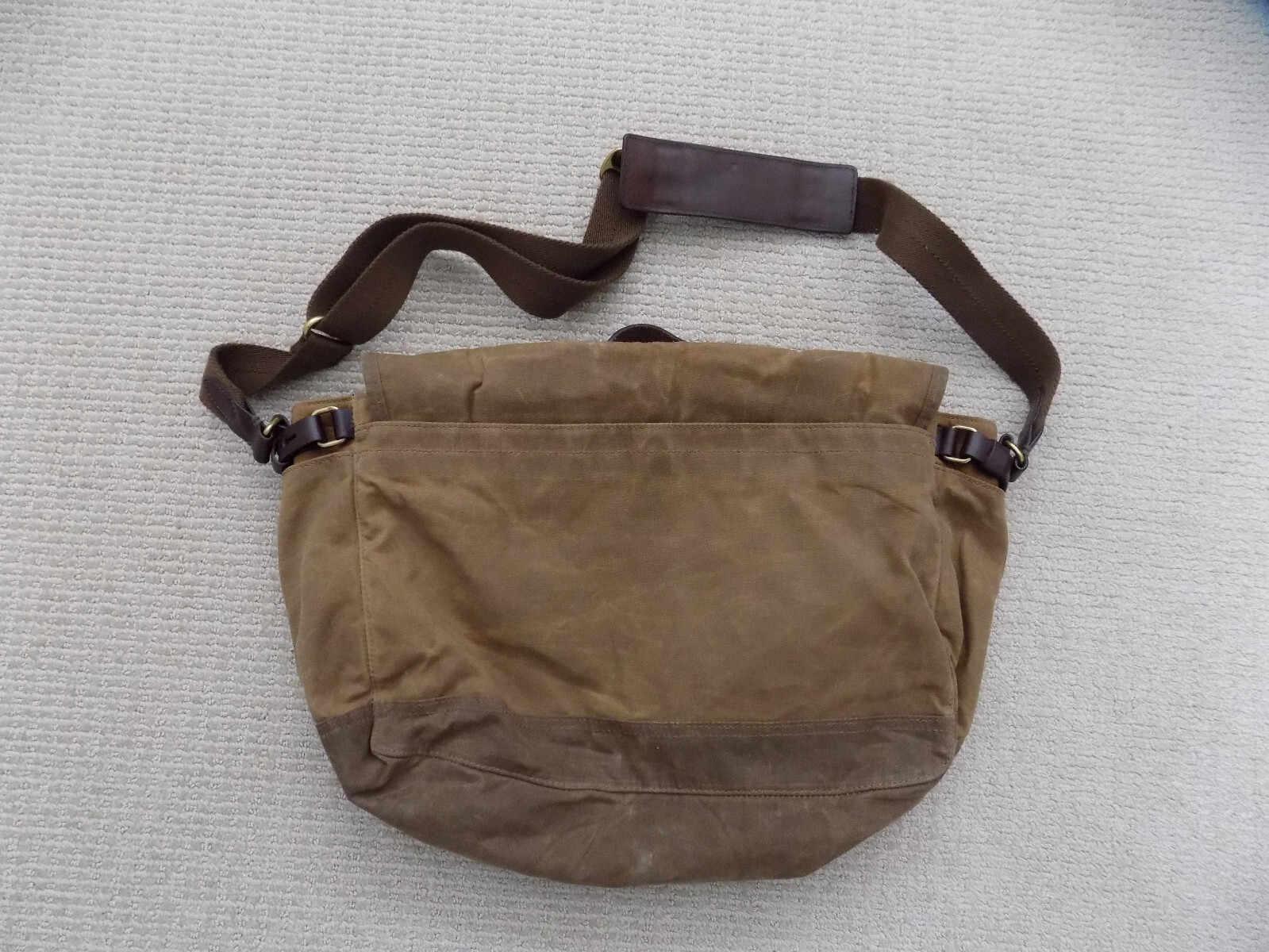 NEW NWT J. CREW MENS ABINGDON BRIEFCASE MESSENGER LAPTOP BAG BROWN KHAKI LEATHER