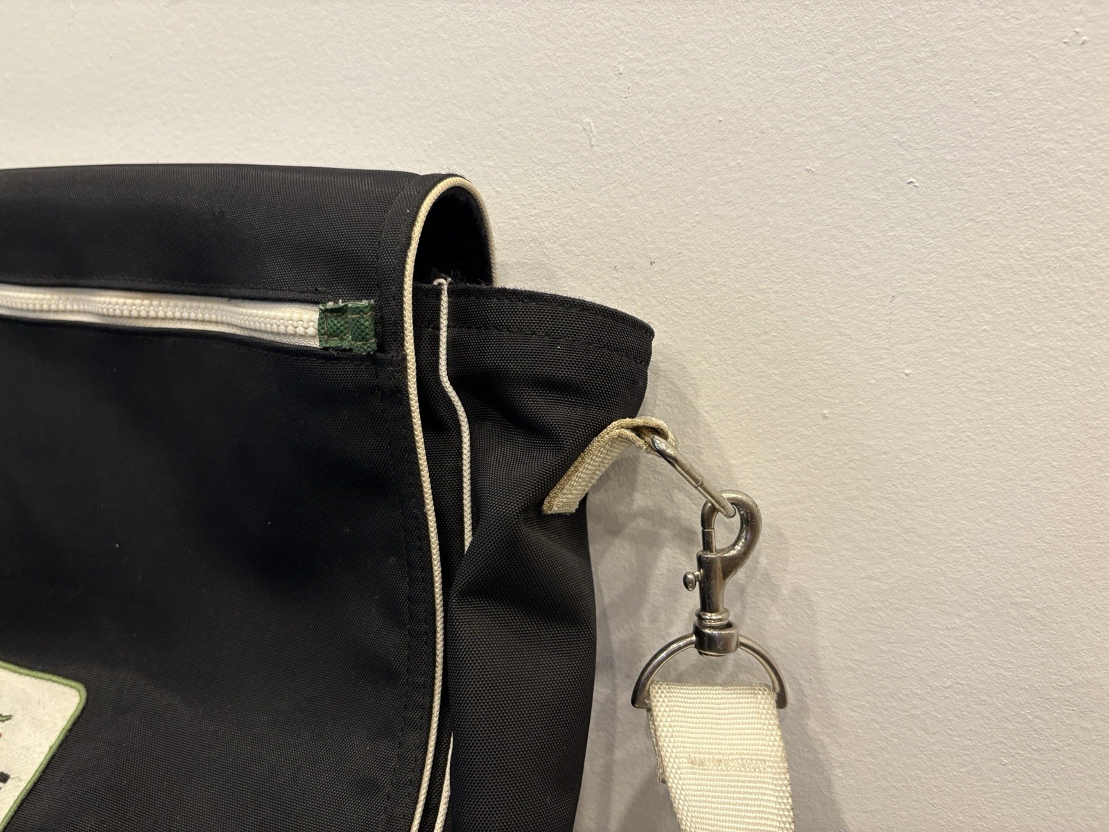 EUC Lacoste Y2K Black/Green Messenger Bag Nylon Retro Y2K