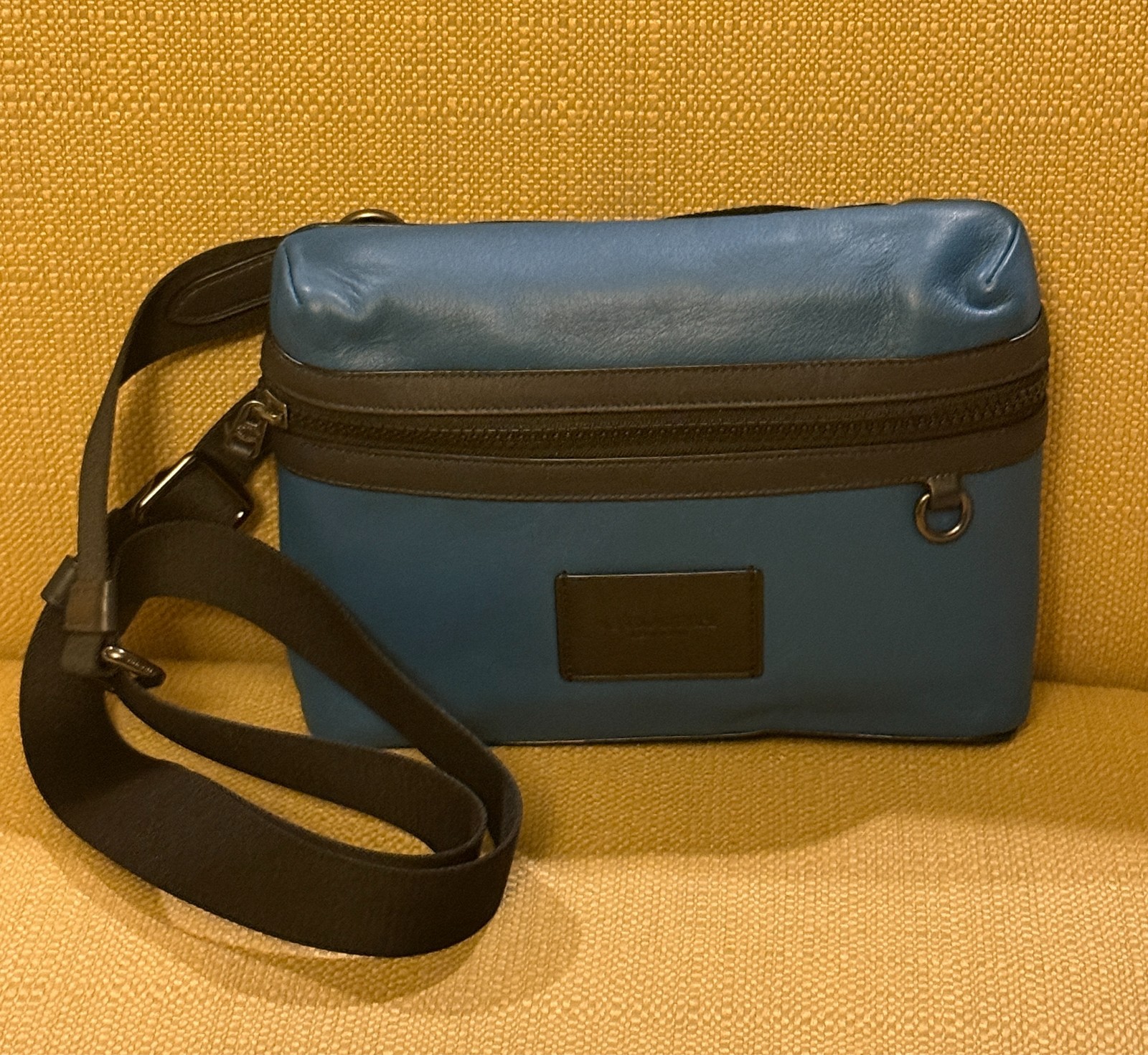 Coach New York Metropolitan Soft Courier Leather Crossbody Blue Black Colorblock