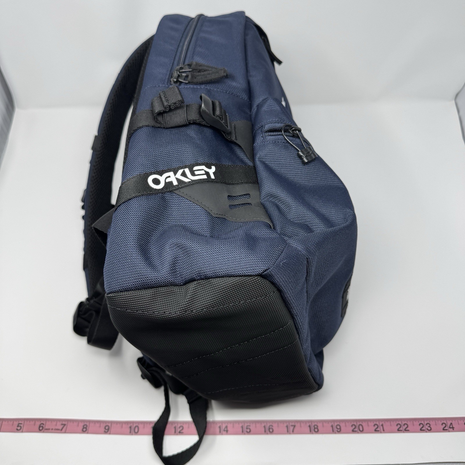 NEW/NO Tag Oakley Street Laptop Backpack – Blue Custom Corporate Aurora Logo Bag