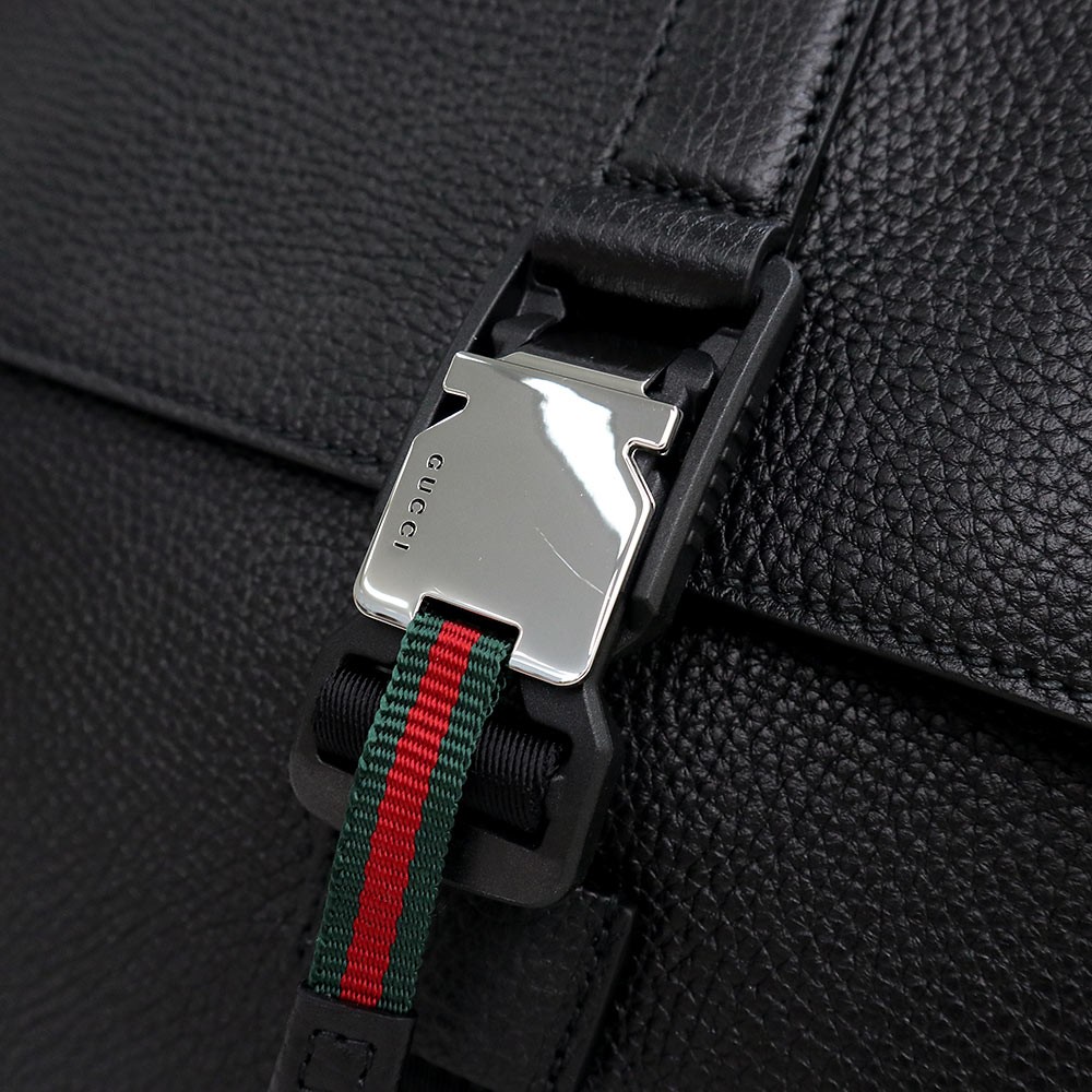 Gucci i I Web Stripe Medium Clutch Bag Soft in Leather Black 816755 r1_0629