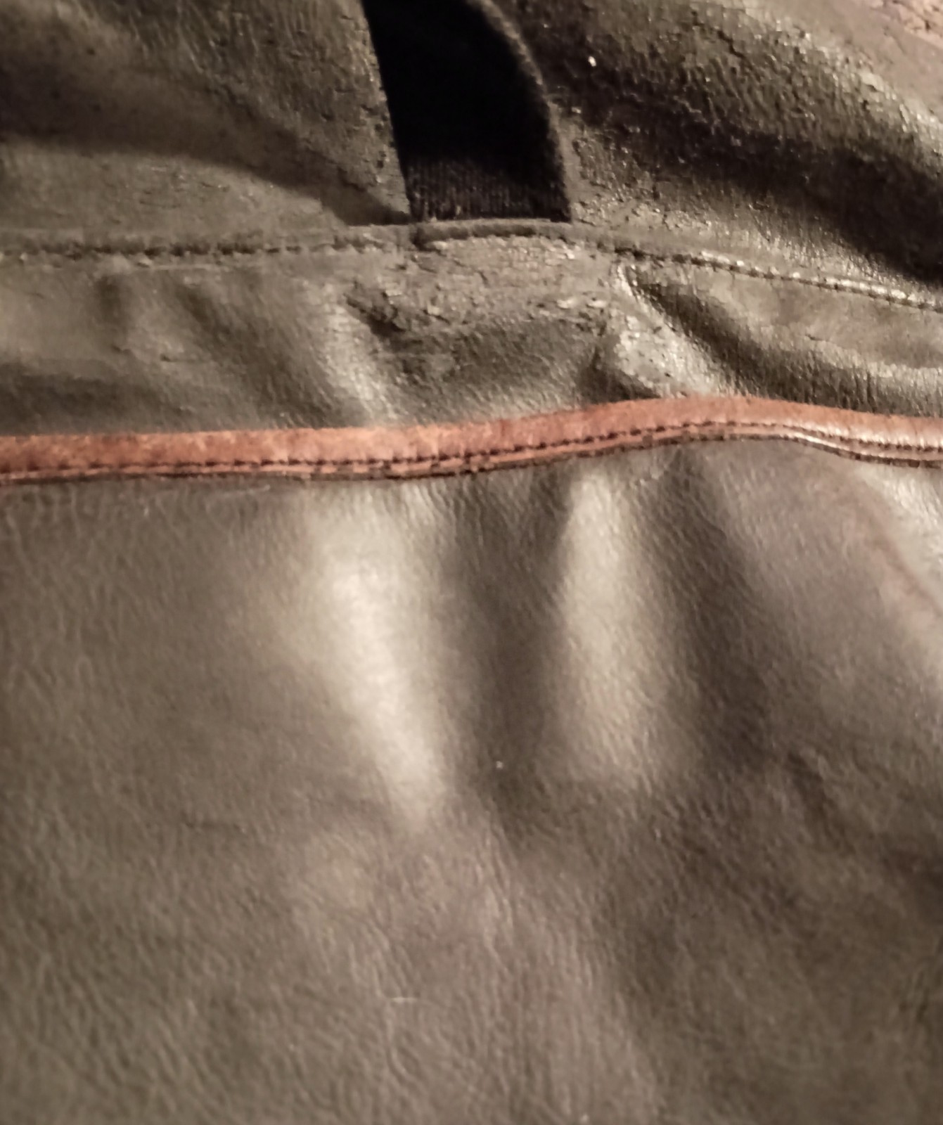 Tumi T-Tech Leather Messenger Bag Flap Zipper Snap Laptop Travel School Brown