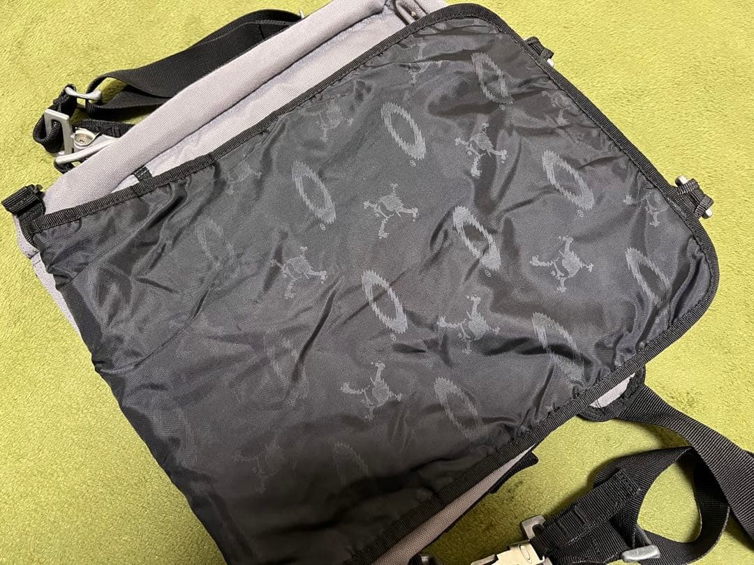Oakley Tactical Field Gear SI Messenger Bag Black Gray Vintage Rare
