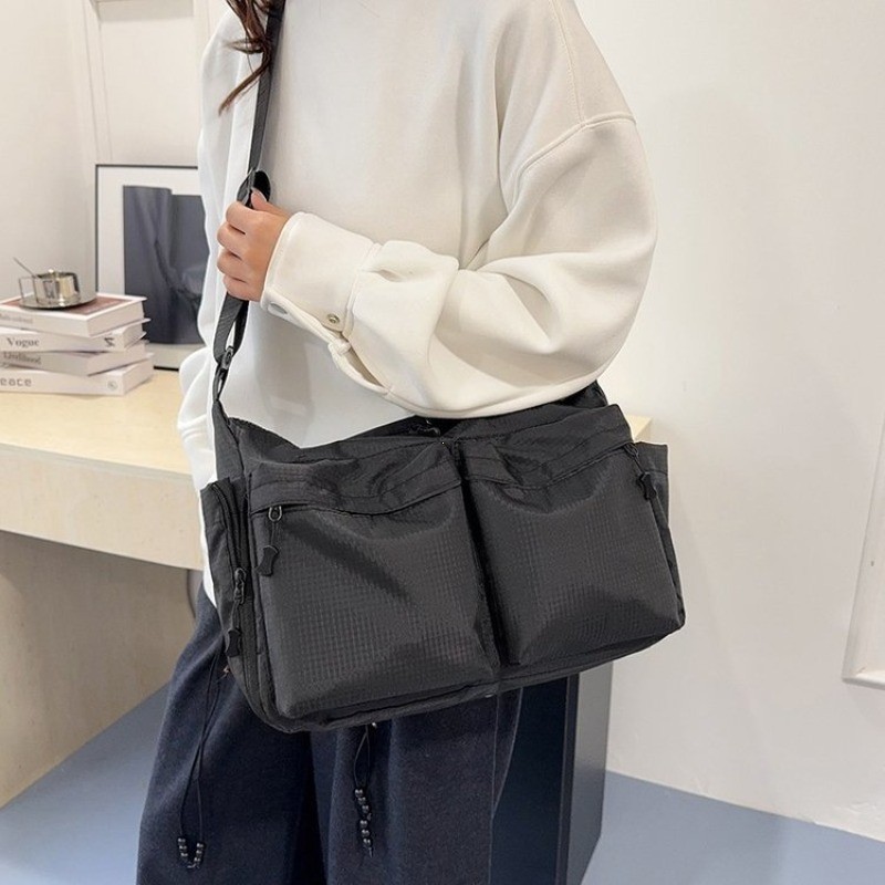 Casual Multi-pocket Messenger Bag Men Women Shoulder Bag Travel Sport Bag