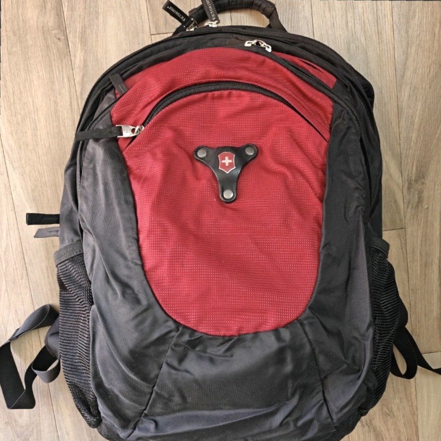 Victorinox Torque Black Red Backpack