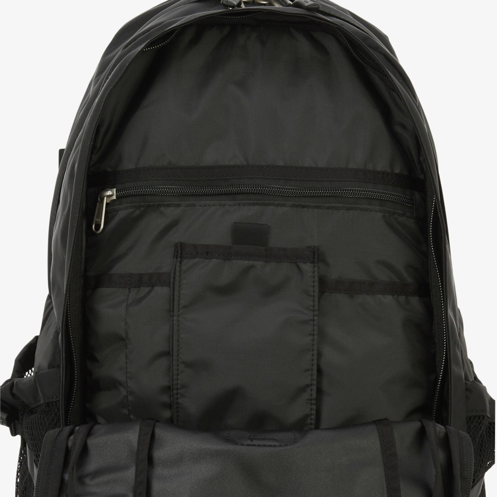 NEW THE NORTH FACE HOT SHOT BACKPACK BLACK NM2DR02 UNISEX SIZE