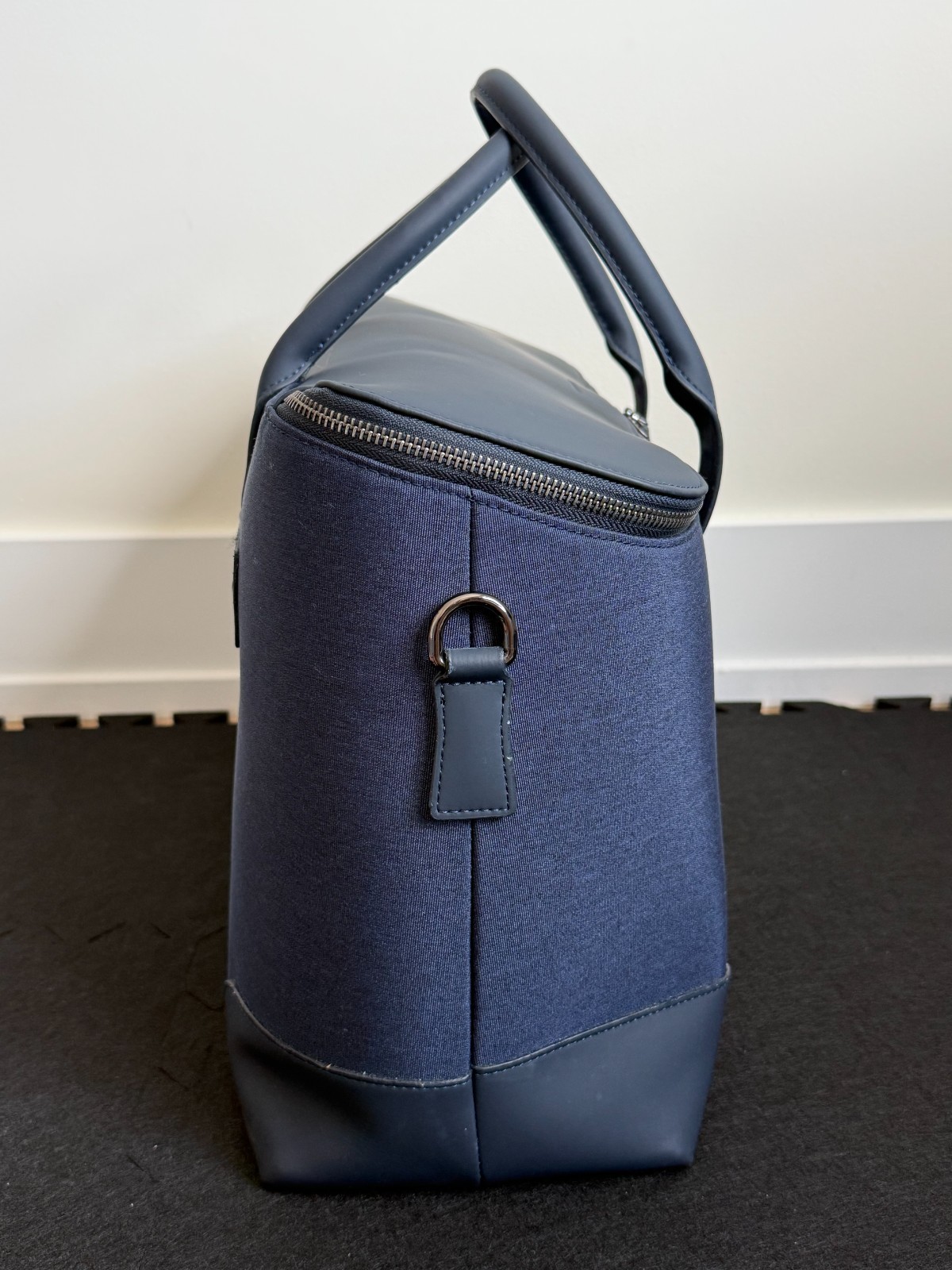 Maverick & Co. Navy Aviator Hassle-Free Weekender Bag Vegan Leather Open Box