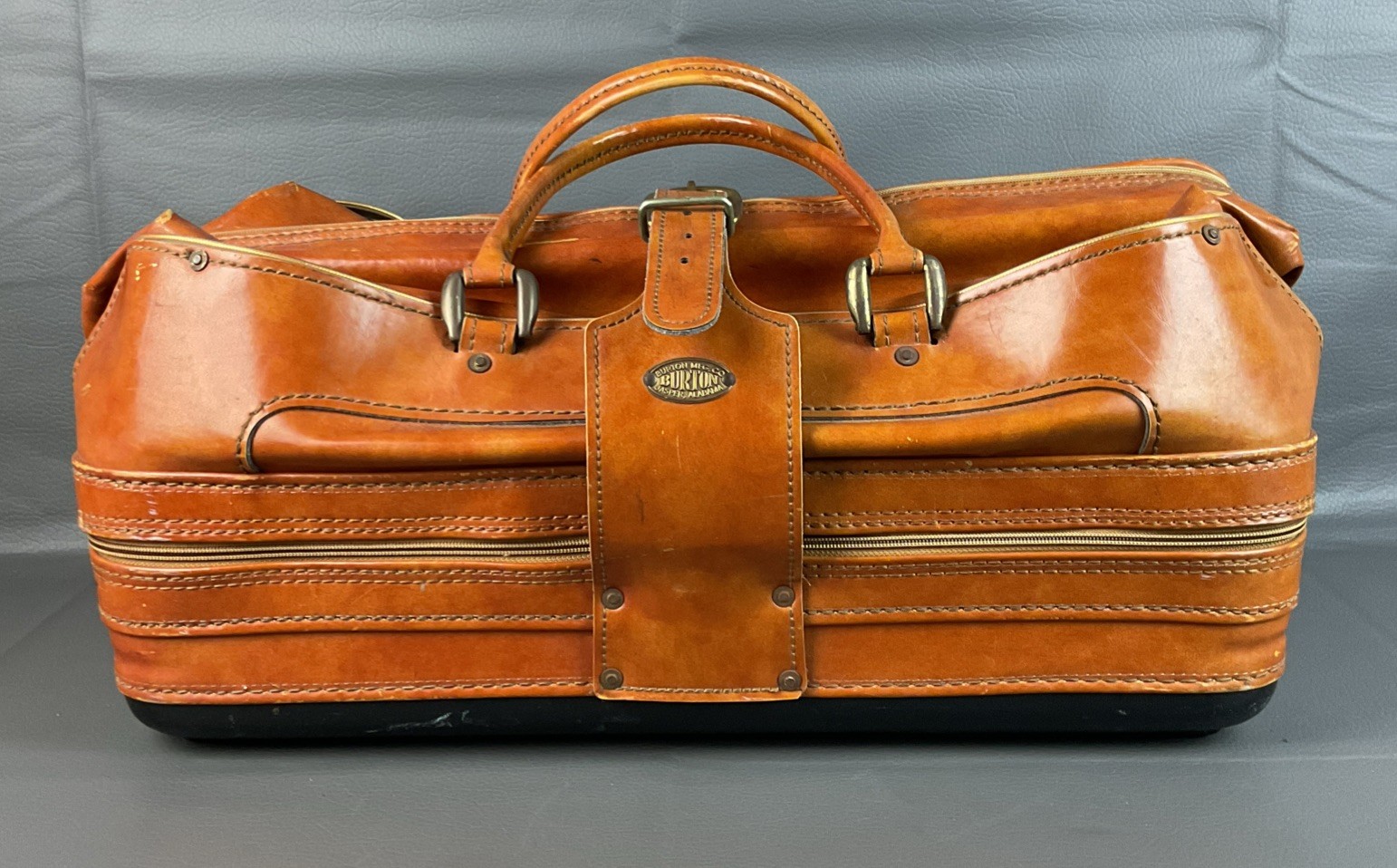 RARE Brown Leather Locking Burton Duffle Divided Bag Hard Bottom
