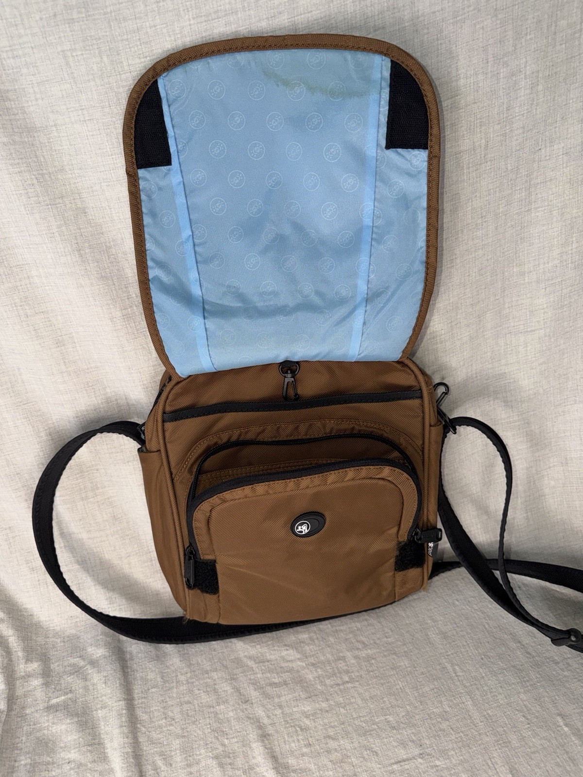PacSafe Travel Security Metrosafe 200 Anti Theft Gear Crossbody Bag Brown PB008
