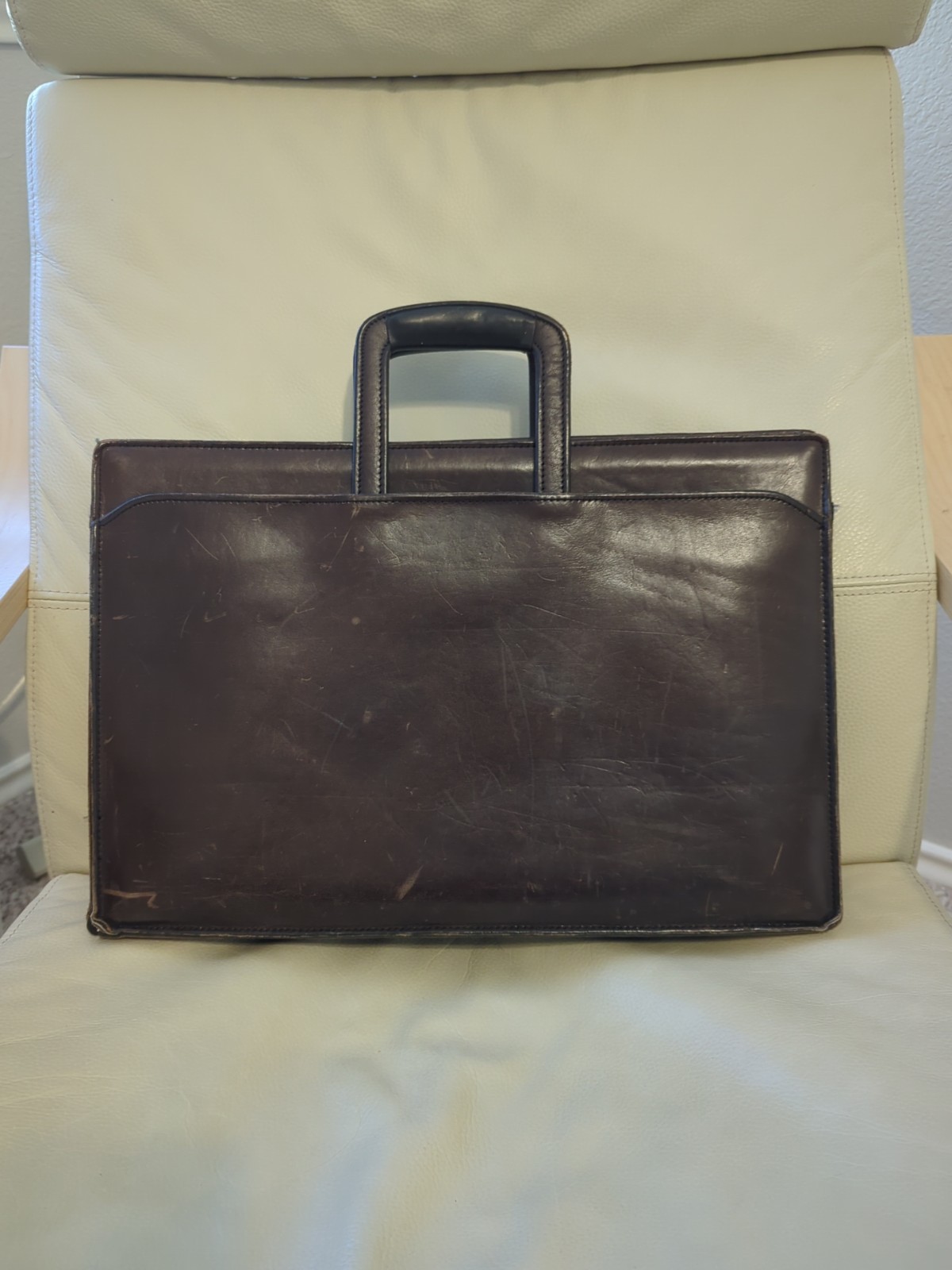Schlesinger Brothers Vintage Leather Briefcase Handles Retract Brown Scuffed