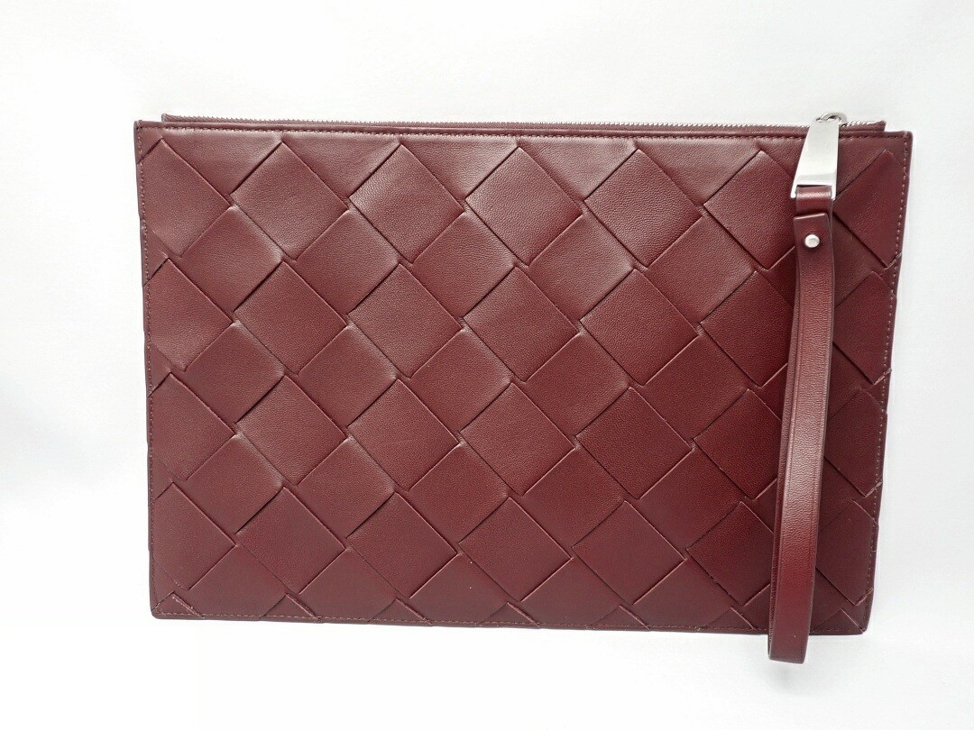 Bottega Veneta Maxi Intrecciato Large Pouch Clutch Bag Bordeaux A Daishin