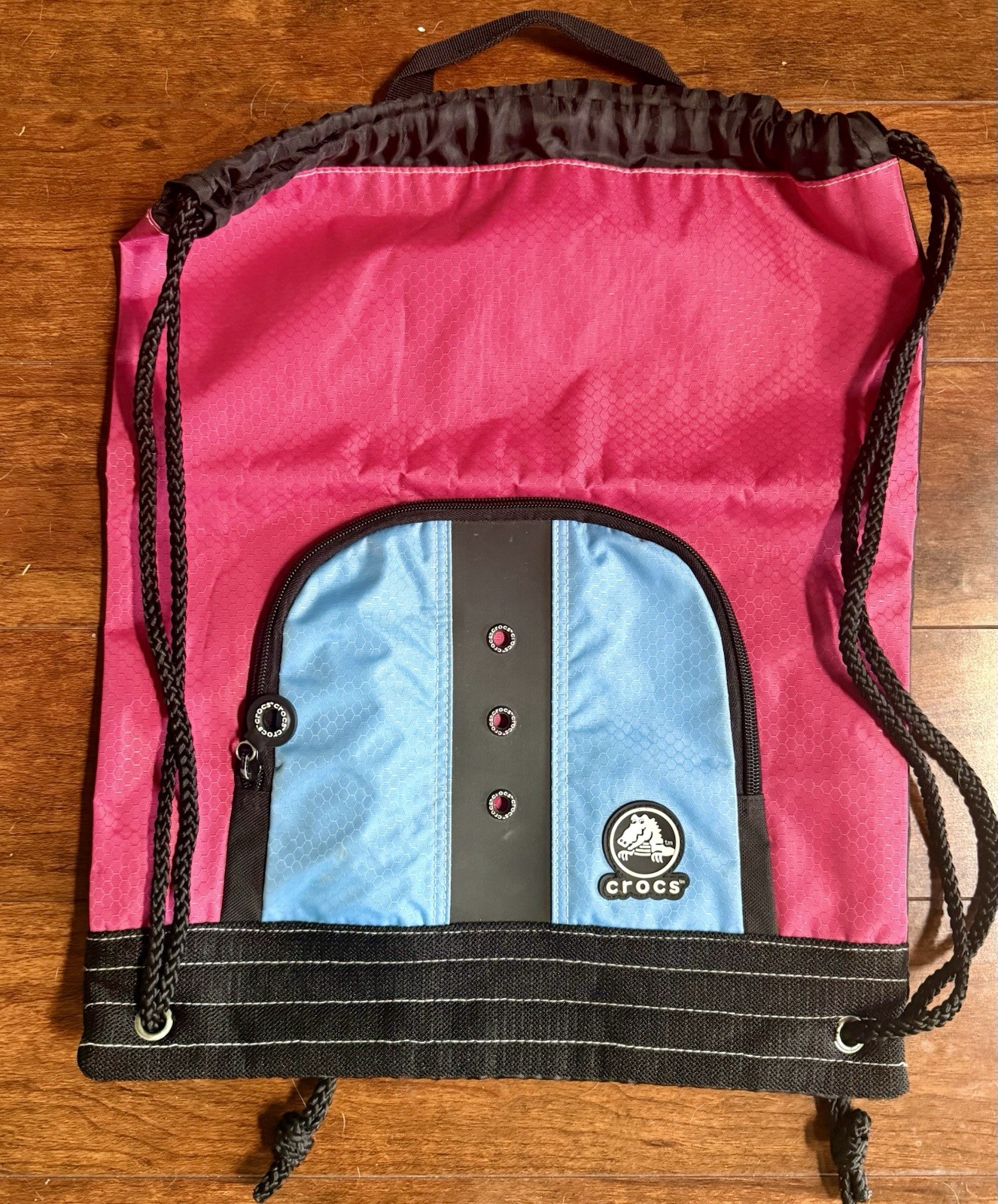 Crocs Drawstring Backpack Zipper Pocket Pink Black Blue 17.5 x 15 ~New