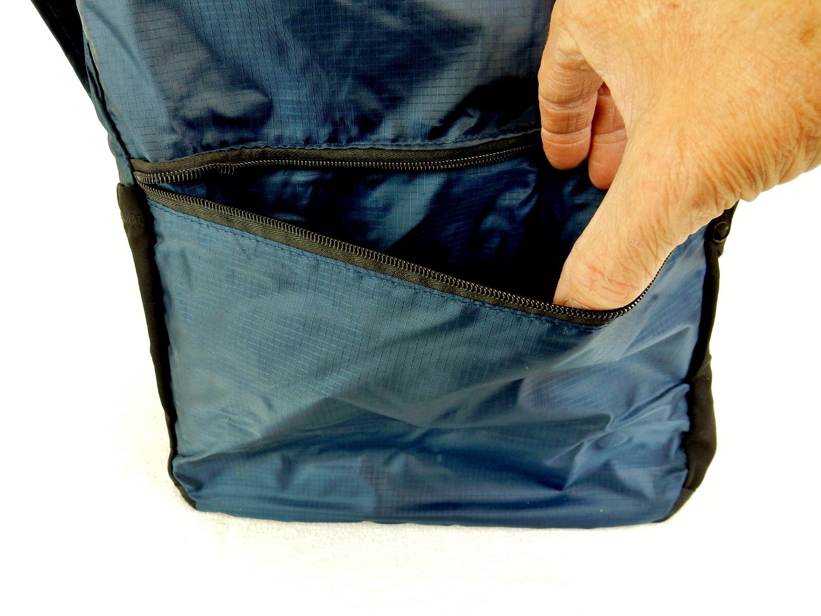 Nylon Lightweight Messenger Bag, Foldable/Packable, Navy Blue, Clik Clak PLT#20
