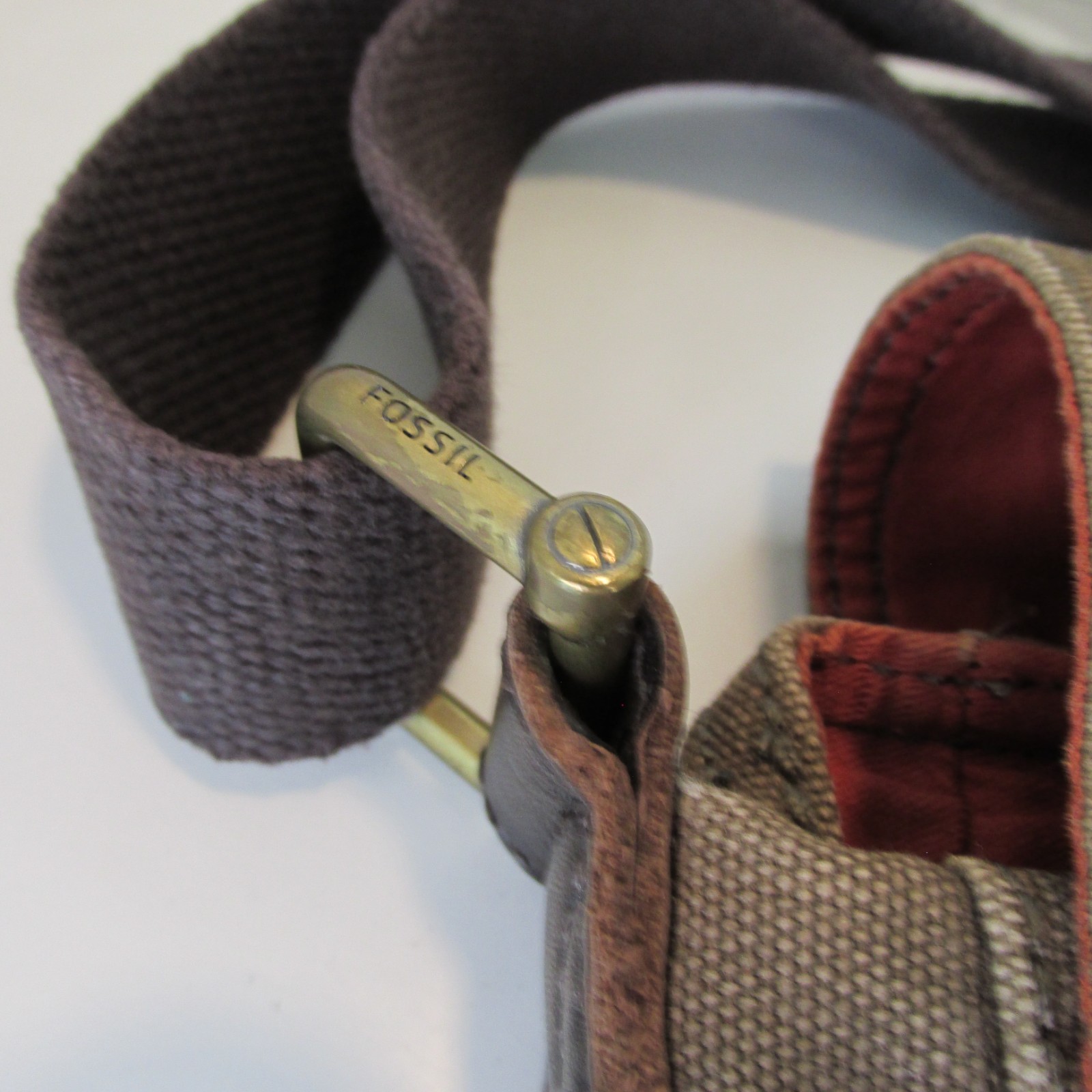 Fossil Estate Messenger Bag Olive Green Canvas Brown Leather Trim Crossbody