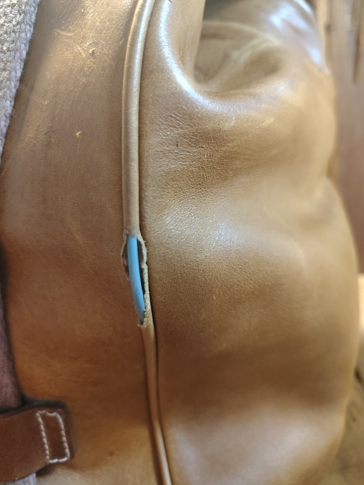 Vtg Express French Country Full Grain Leather Duffle Tack Bag Distressed Look