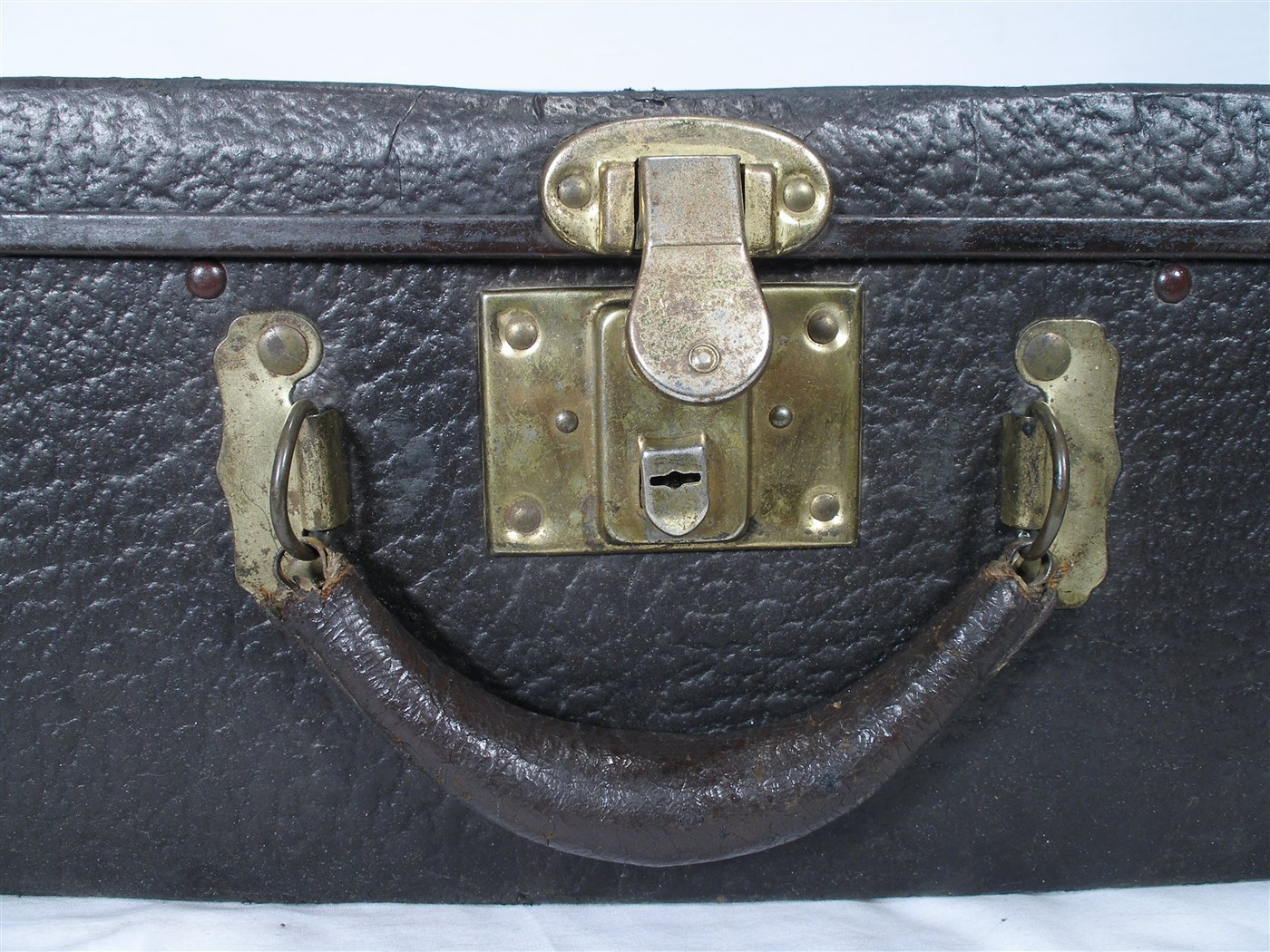 VINTAGE BLACK LEATHERETTE EVER STAR MAD MEN LARGE BRIEFCASE MOVIE PROP SUIT CASE