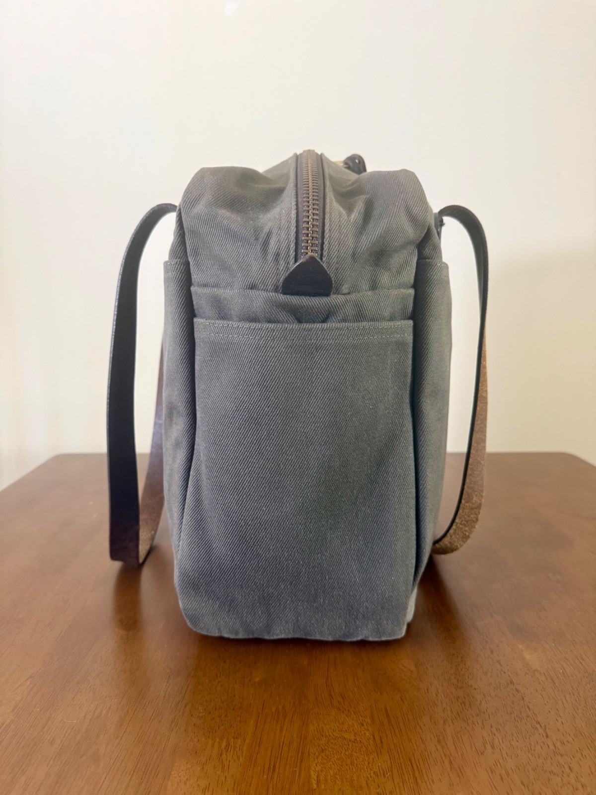Filson 261 Zip Tote Bag Otter Green USA Rugged Twill Leather Handles