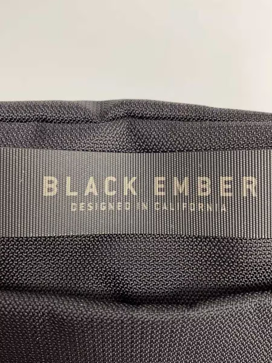 BLACK EMBER Shoulder Bag — Black Solid