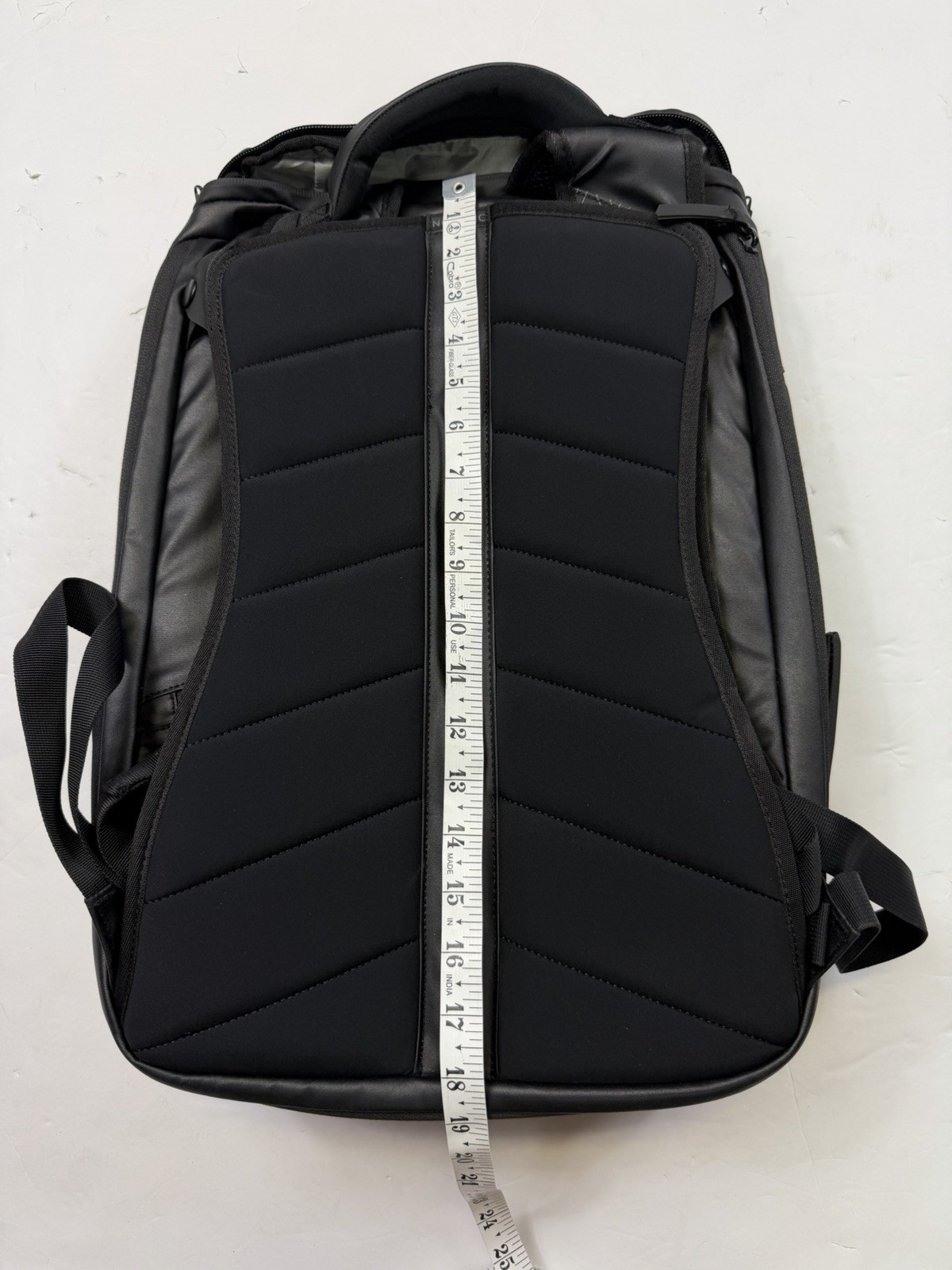 Nomatic Travel Pack Backpack 20L Tech Techie Carry-On Black (BT2)