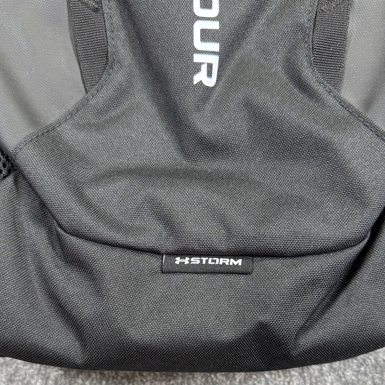 Under Armour Hustle 6.0 Backpack Brand New No Tags