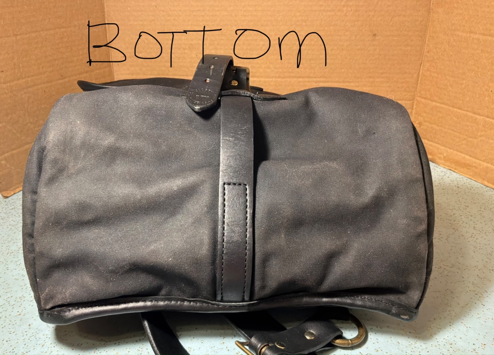 FILSON RUGGED BLACK BACKPACK w/LEATHER BRIDLE STRAPS & BRASS BUCKLES DRAWSTRING