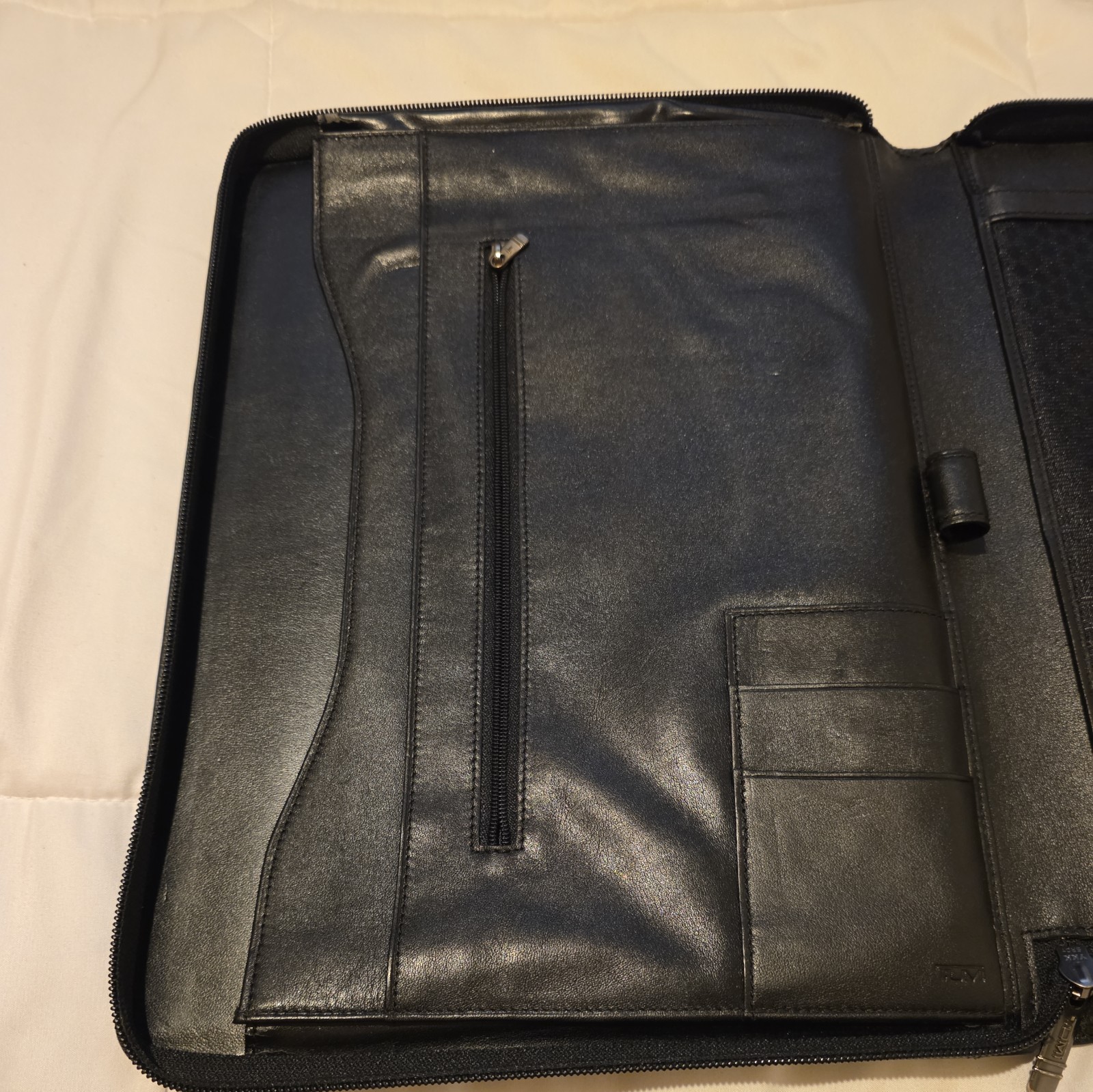 Tumi Portfolio Zip Around Folio Document Holder Black