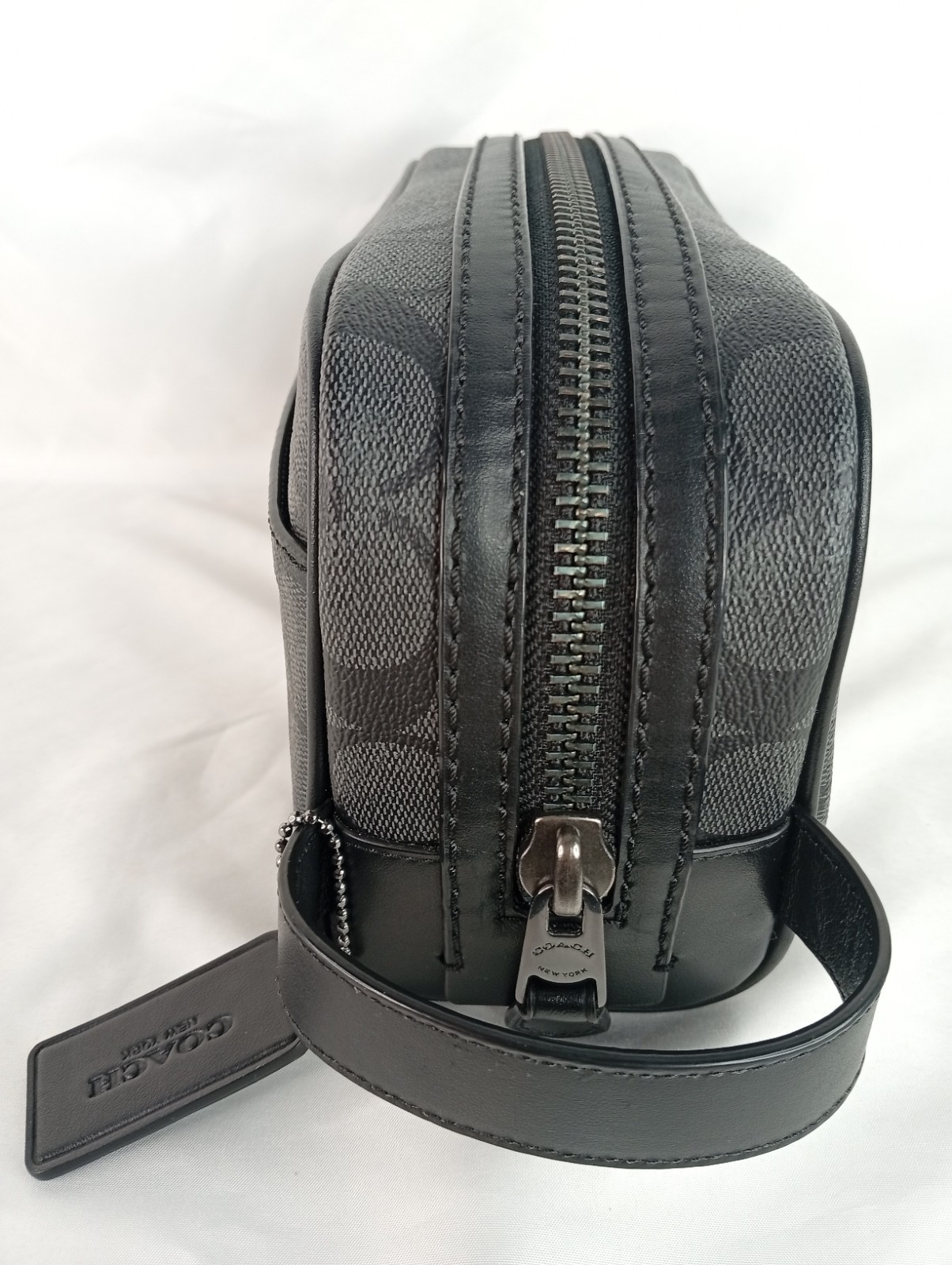 Pre-Owned Coach Signature Canvas Small Travel Kit Toiletry Bag Charcoal Black