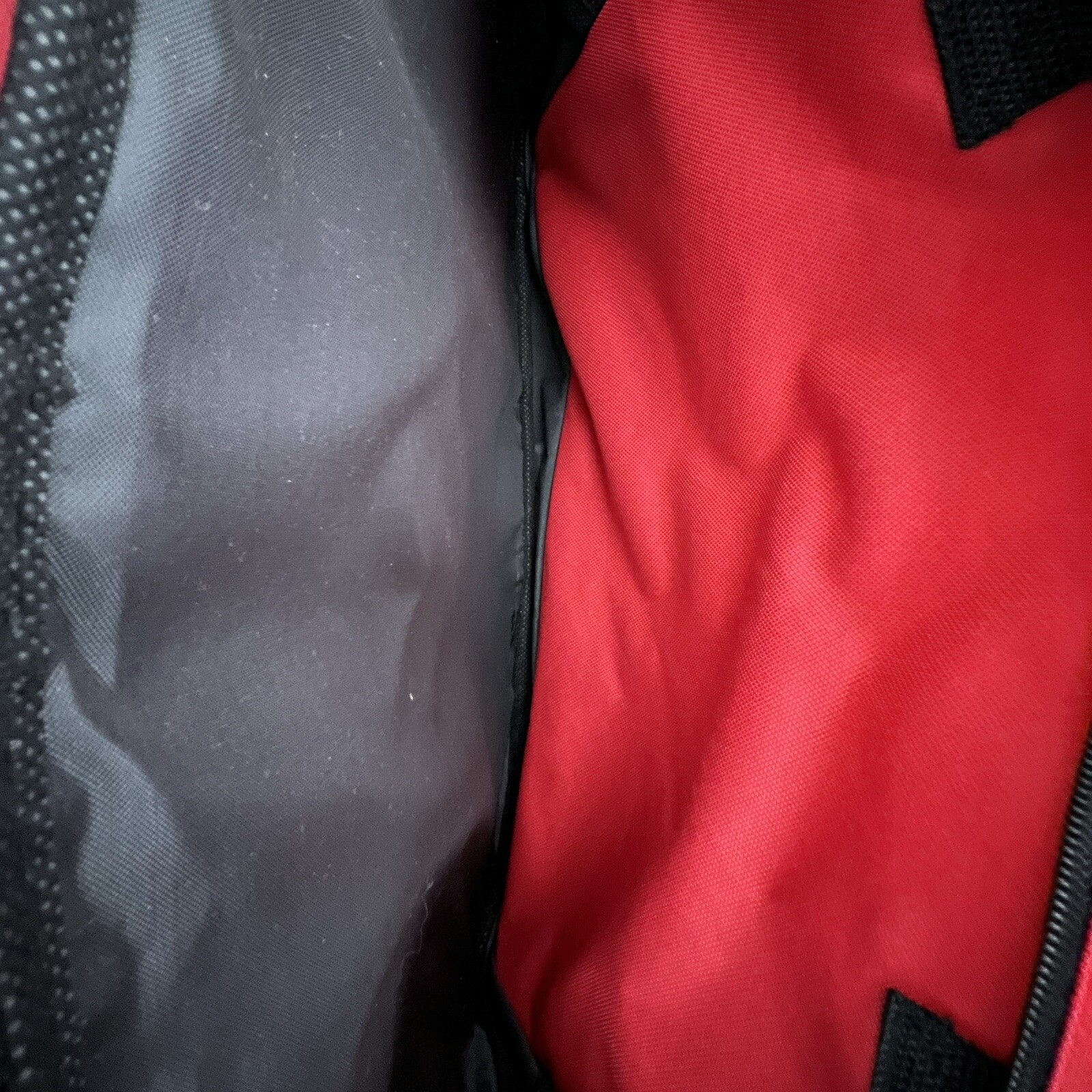 Trailmaker Equipment Duffle Bag Red 4 Pockets