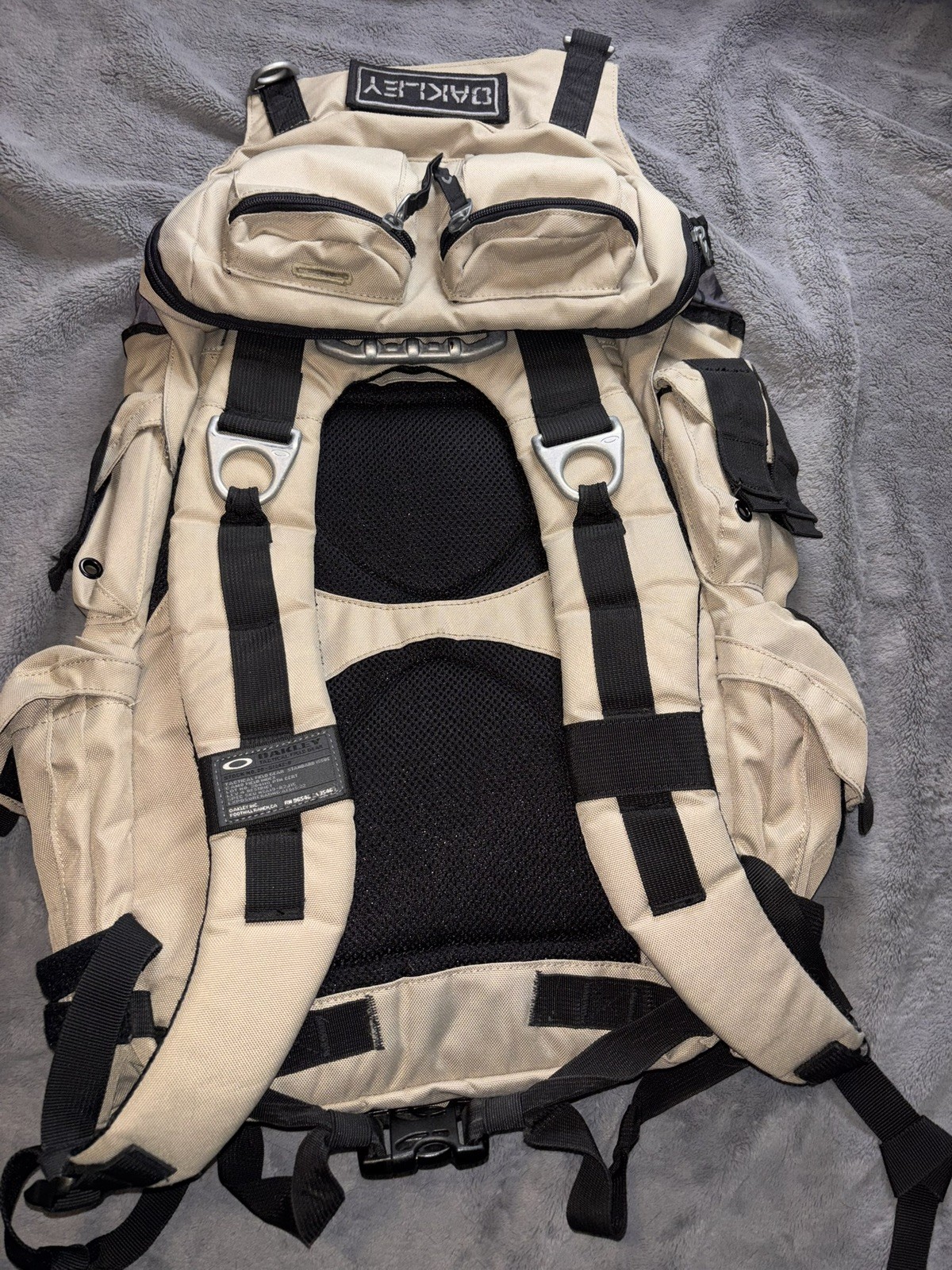 OAKLEY AP MECHANISM BACKPACK Rare Tan Mountain Division Hiking Day Pack Bag
