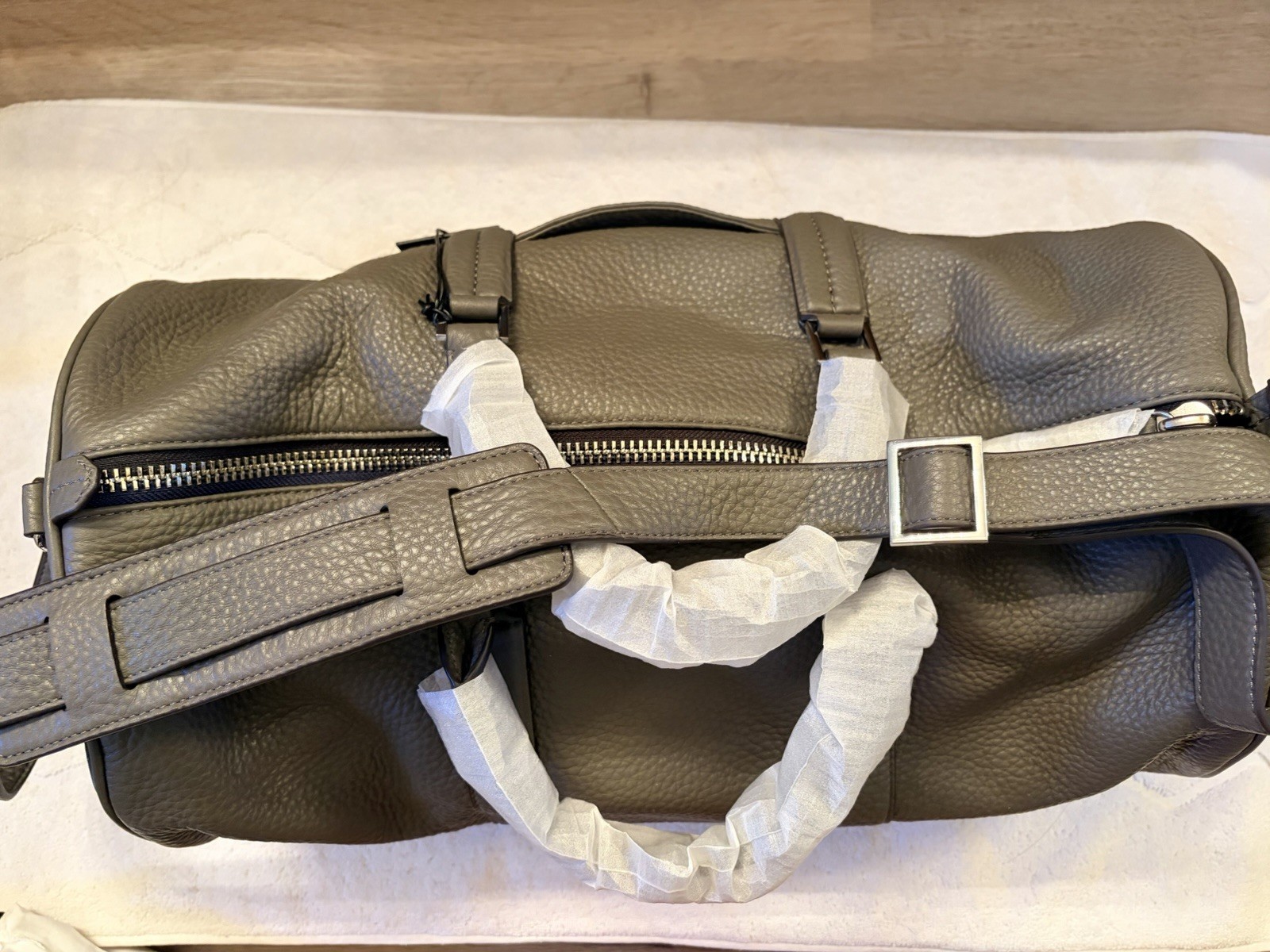 New URI MINKOFF Weekender Leather Duffle Bag