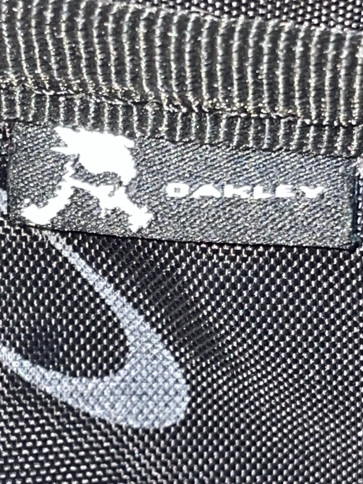 Oakley Tactical Field Gear Vertical Laptop Day Pack Black Messenger Bag JD AP