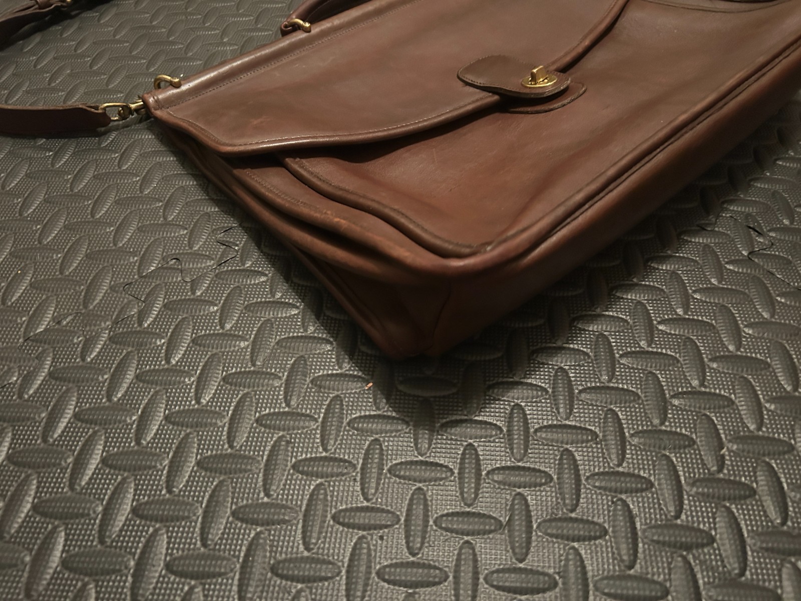 Vintage Coach Metropolitan 1995 Brown Leather Messenger Bag United States 5266