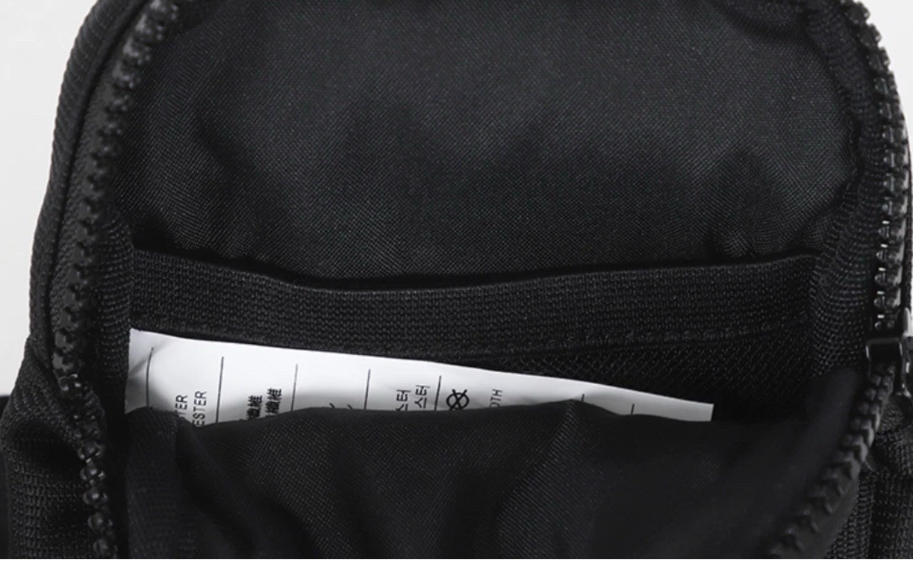 Nike Air Max Essentials Crossbody Bag Unisex Casual Travel Black New HF6994-010