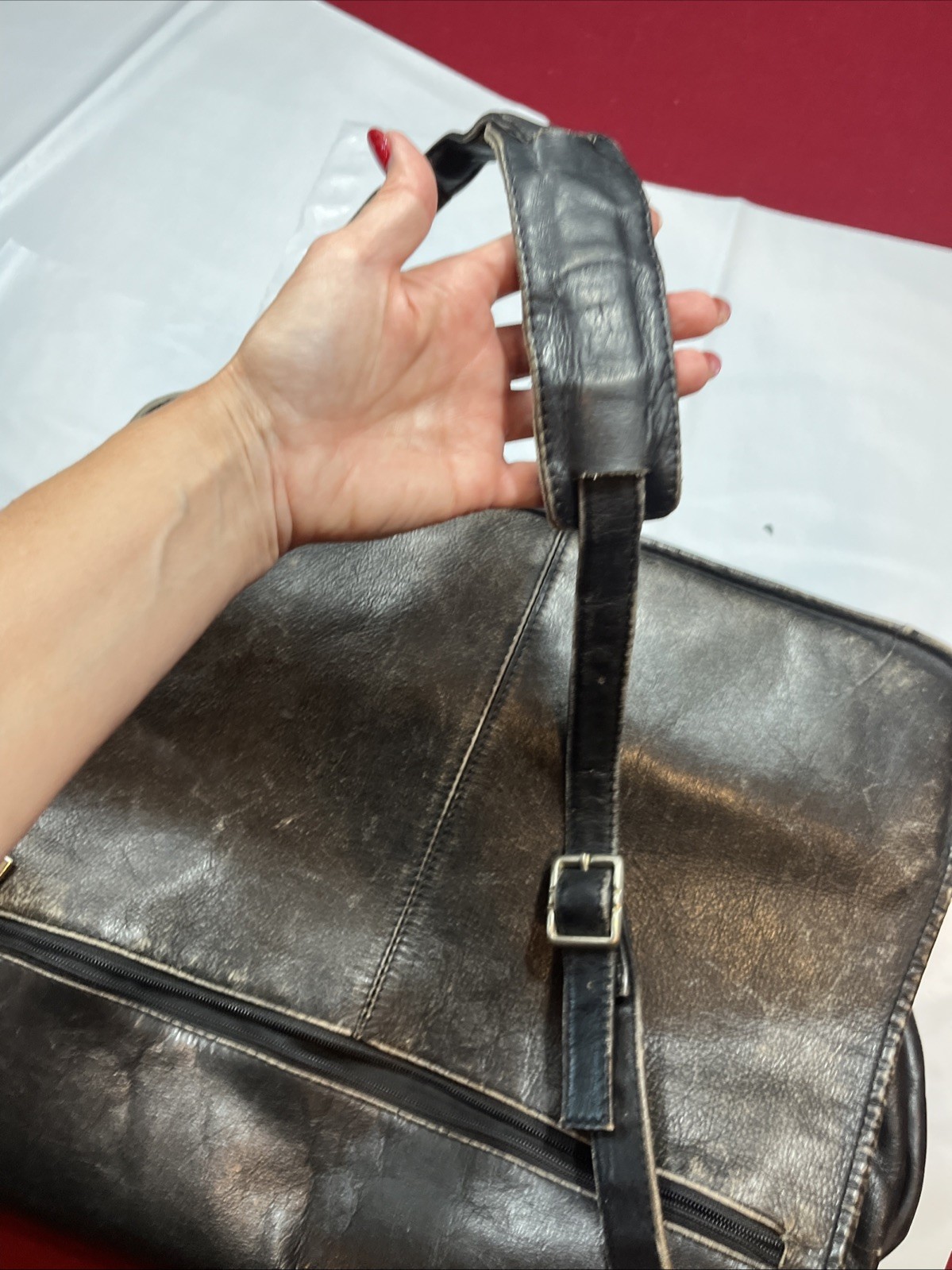 Wilsons Leather BLACK Messenger Flap BAG Distressed Grunge office School Retro