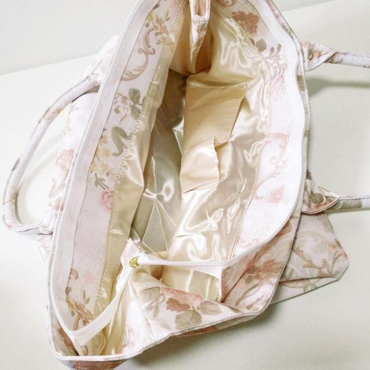 New JugeETTA Classical Floral Pattern Tote Bag White