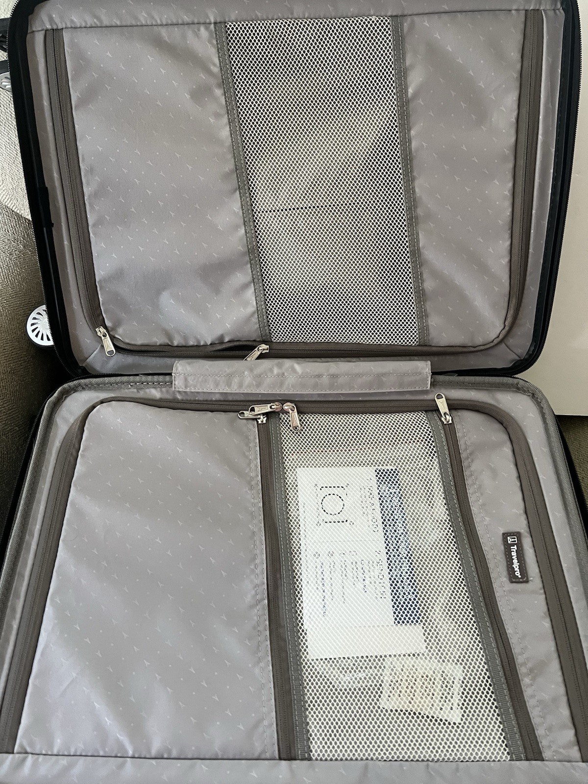 Travelpro Pathways 3 Hardside Expandable Luggage, 8 Spinner Wheels, 21 Inch Navy