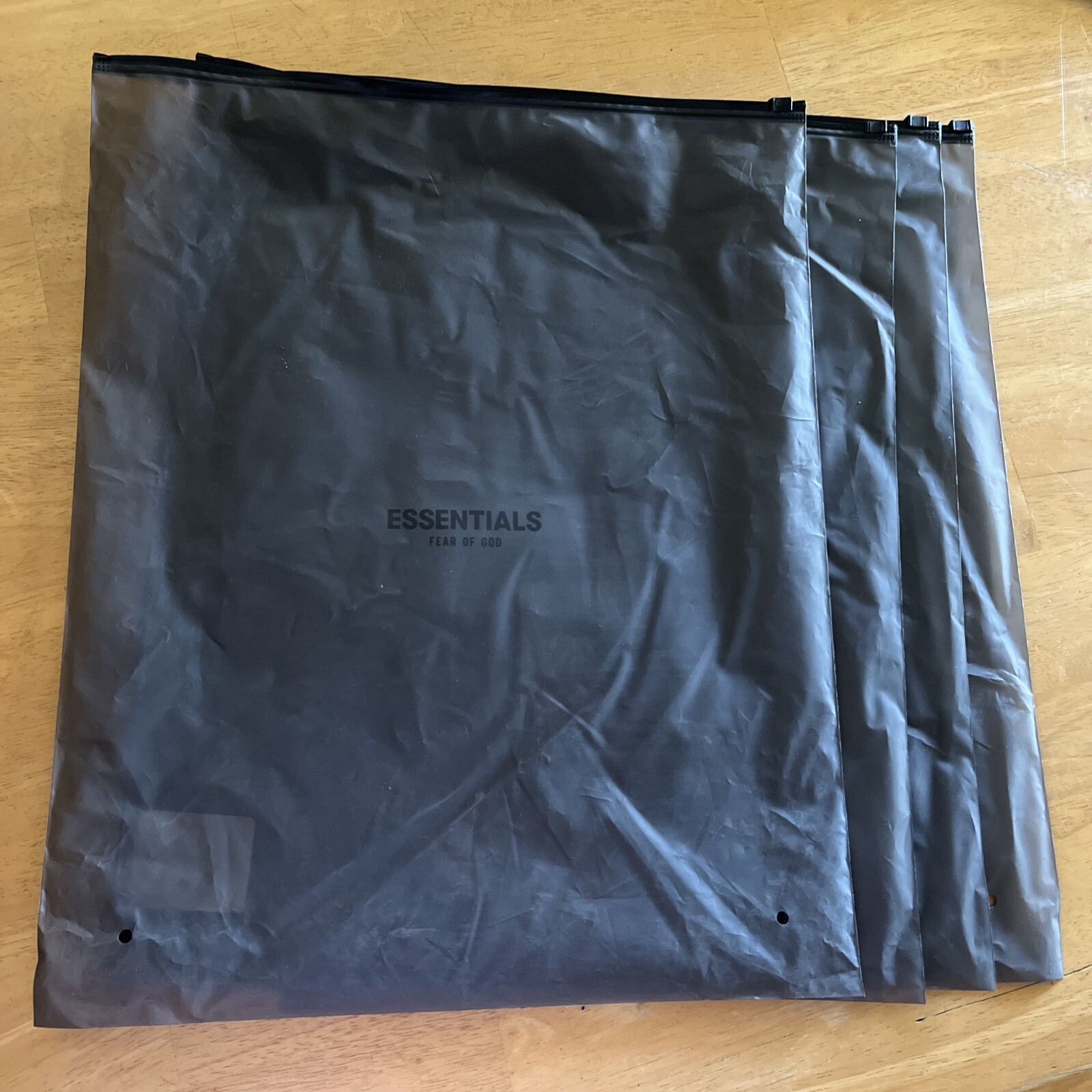 Lot of 4 Fear of God Essentials Shirt Ziploc Slide Clothing Dark Retail Bags LG