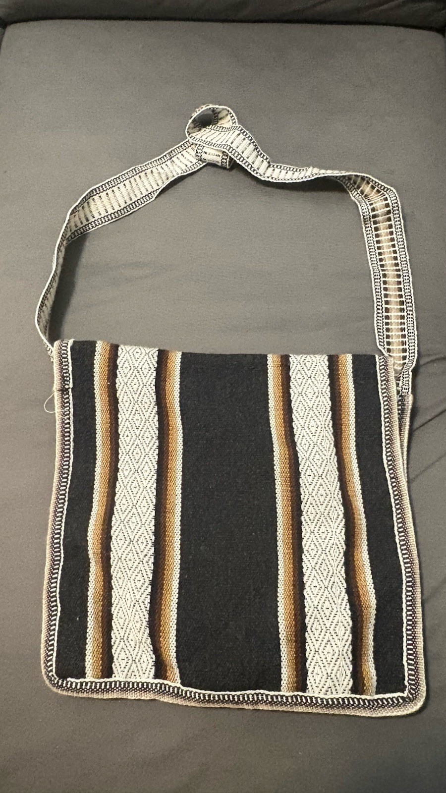 Peruvian Natural Colored Crossbody Bag – Multicolor, Pocket. Buttons