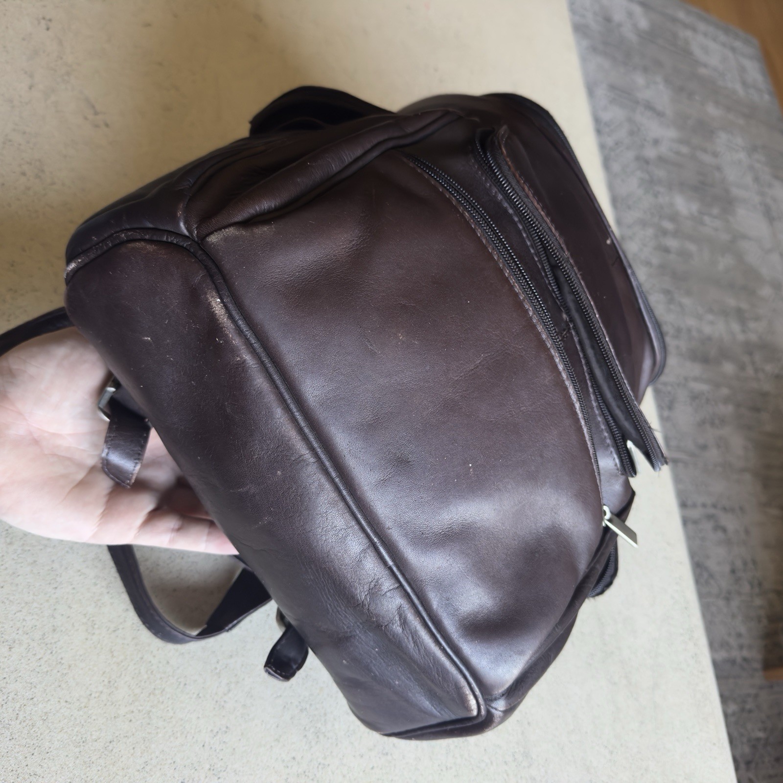 WILSONS LEATHER Chocolate Brown Zippered Backpack Adjustable Straps Y2K