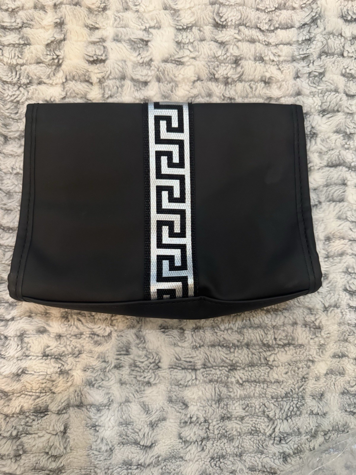 NEW NWOT VERSACE BLACK & SILVER INSTITUTIONAL POUCH for MAN BAG 8″ X 6″ X 2.5″