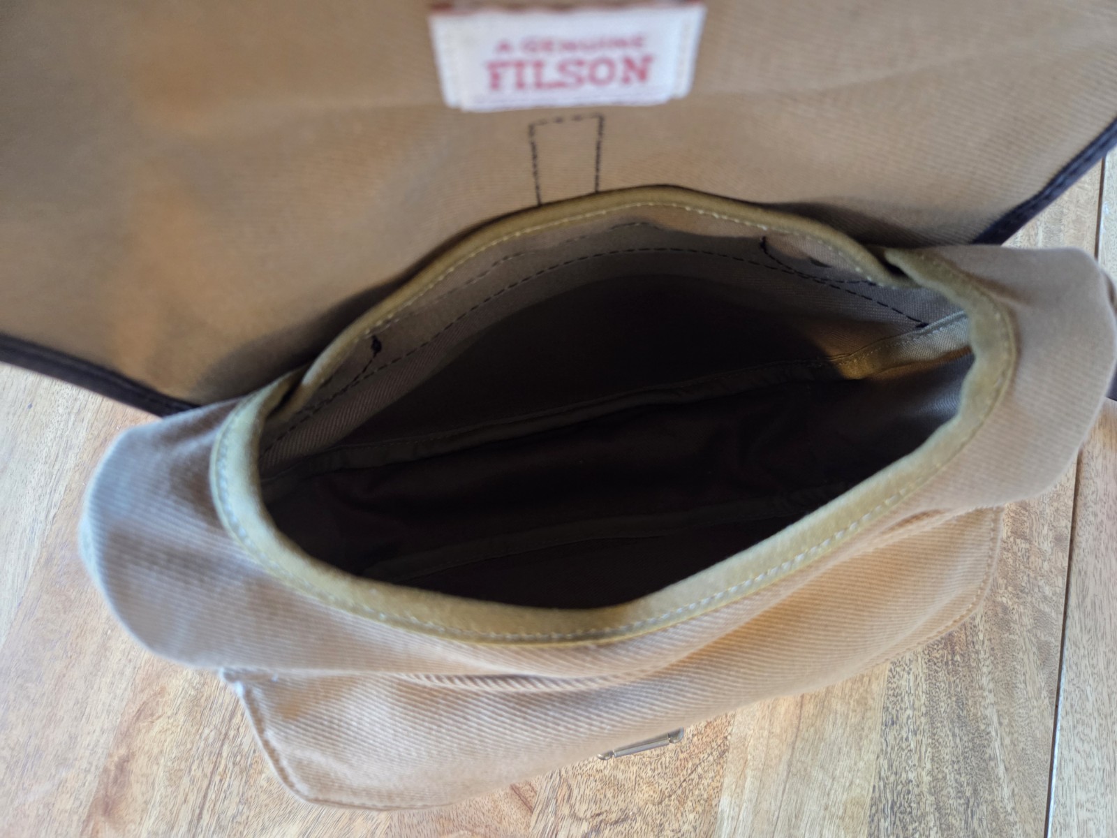 Filson Small Rugged Twill Field Bag | NWOT | Tan | Made in USA | MSRP $465