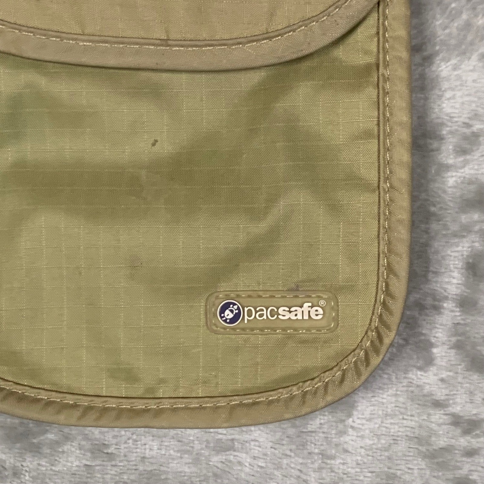 Pacsafe Pouchsafe Travel Neck Pouch Bag Ripstop Nylon eXomesh Security Khaki Tan