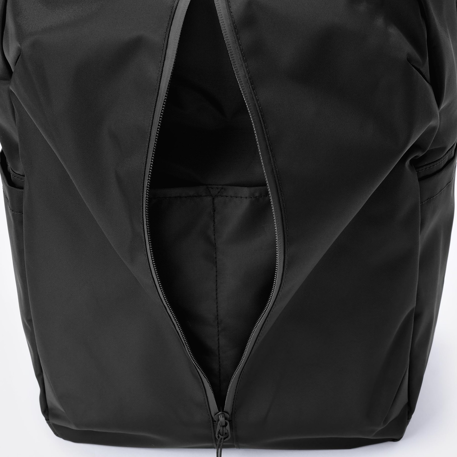 MUJI Water-Repellent Business Backpack, Black, 23L, Designed to Reduce Shoulder