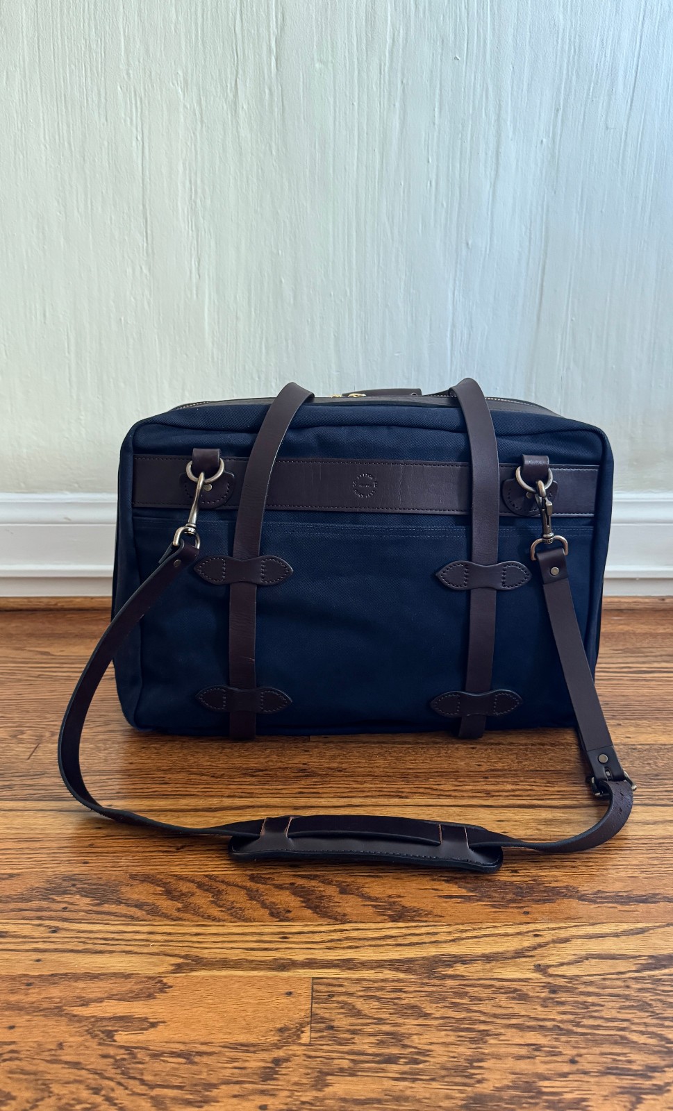 Filson Small Rugged Twill Pullman Suitcase Navy Made in USA Rare Outstanding