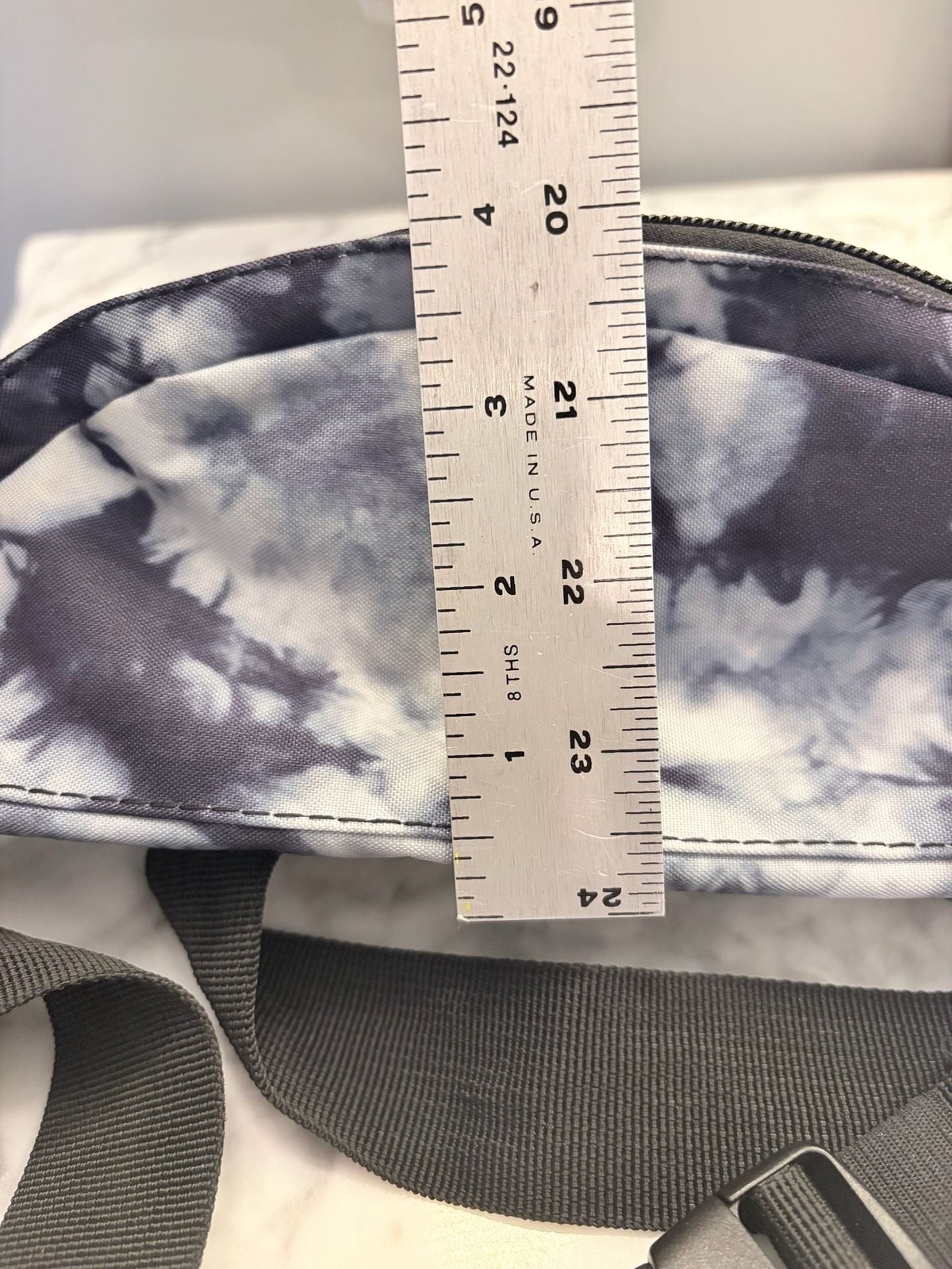 Champion Prime Sling Waist Pack – Black/Grey Tie-Dye