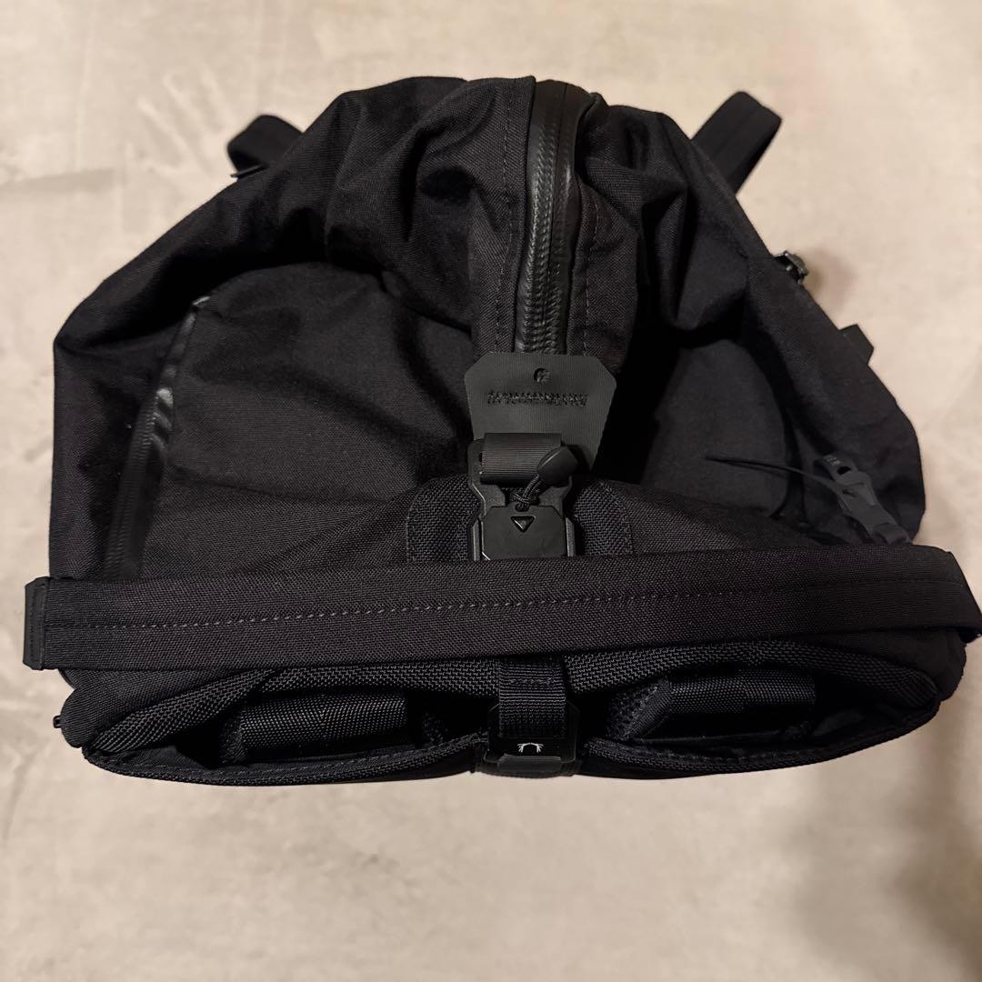 BLACK EMBER DEX45 Duffel Bag Black Water-Resistant Foldable Backpack Reversible