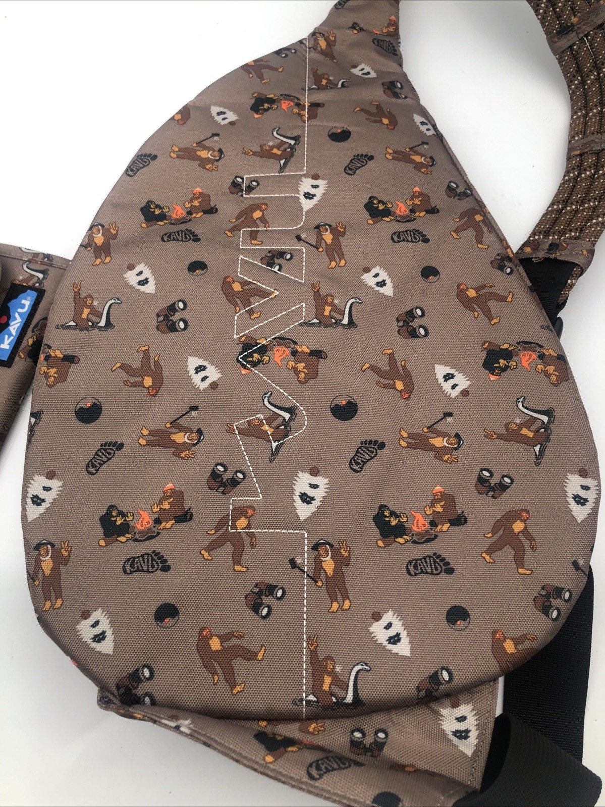 KAVU Rope Sling Bag Sasquatch Brown/Black Crossbody + Zip Wallet Pouch