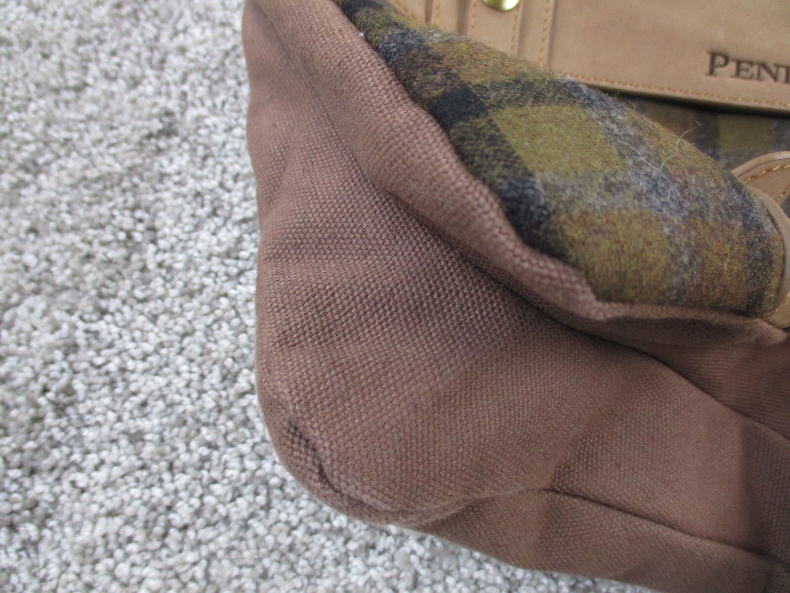 Pendleton Mens Wool Plaid Leather Messenger Bag Crosssbody Laptop School Travel